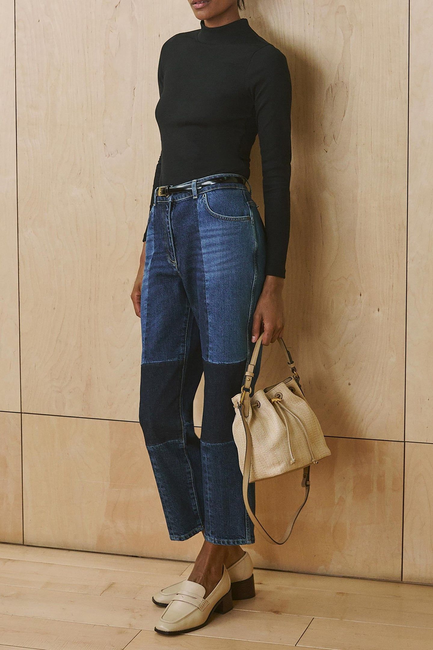 PATCH STRAIGHT LEG JEAN MID BLUE 3