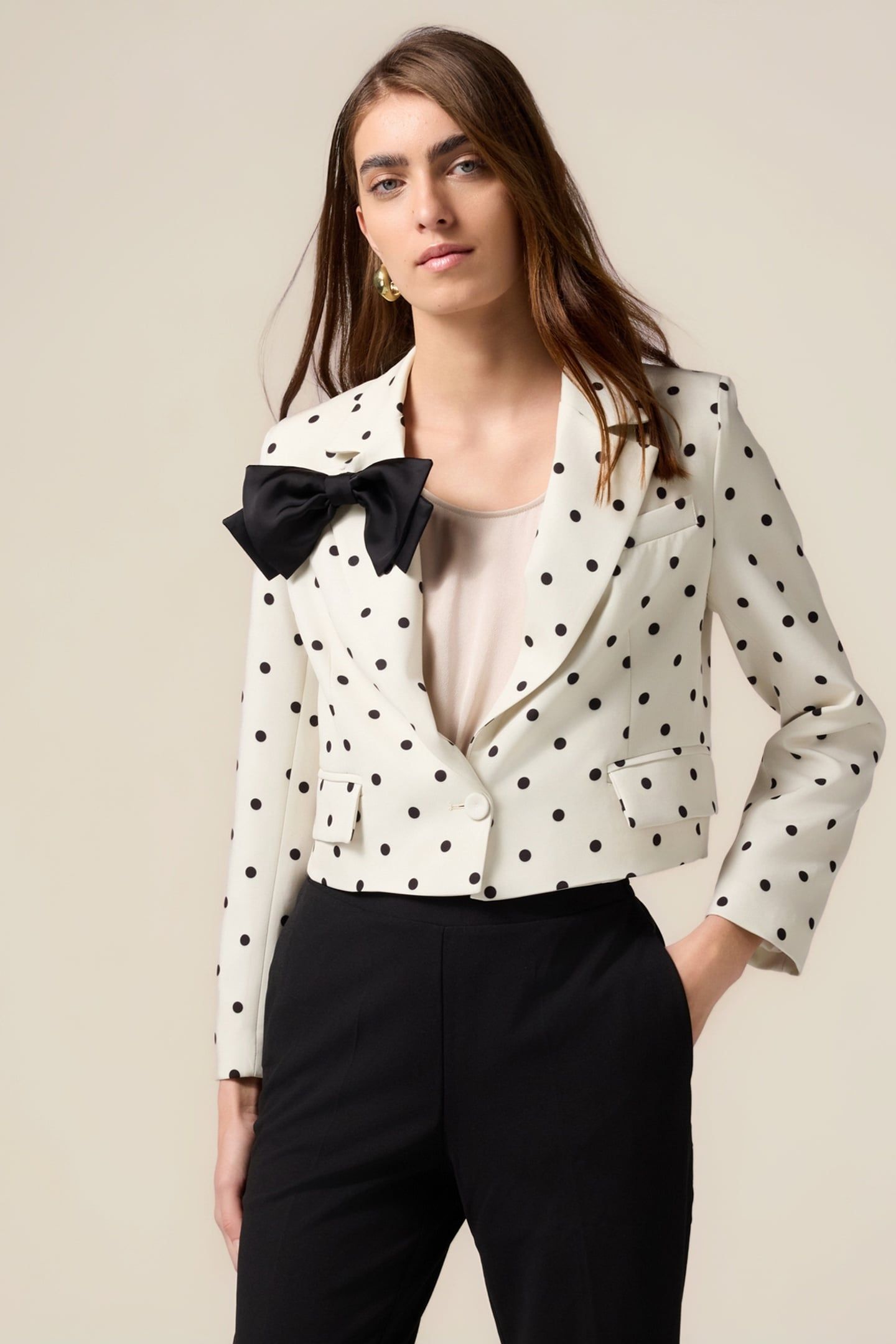 SHORT POLKA DOT BLAZER WITH BOW WHITE 1