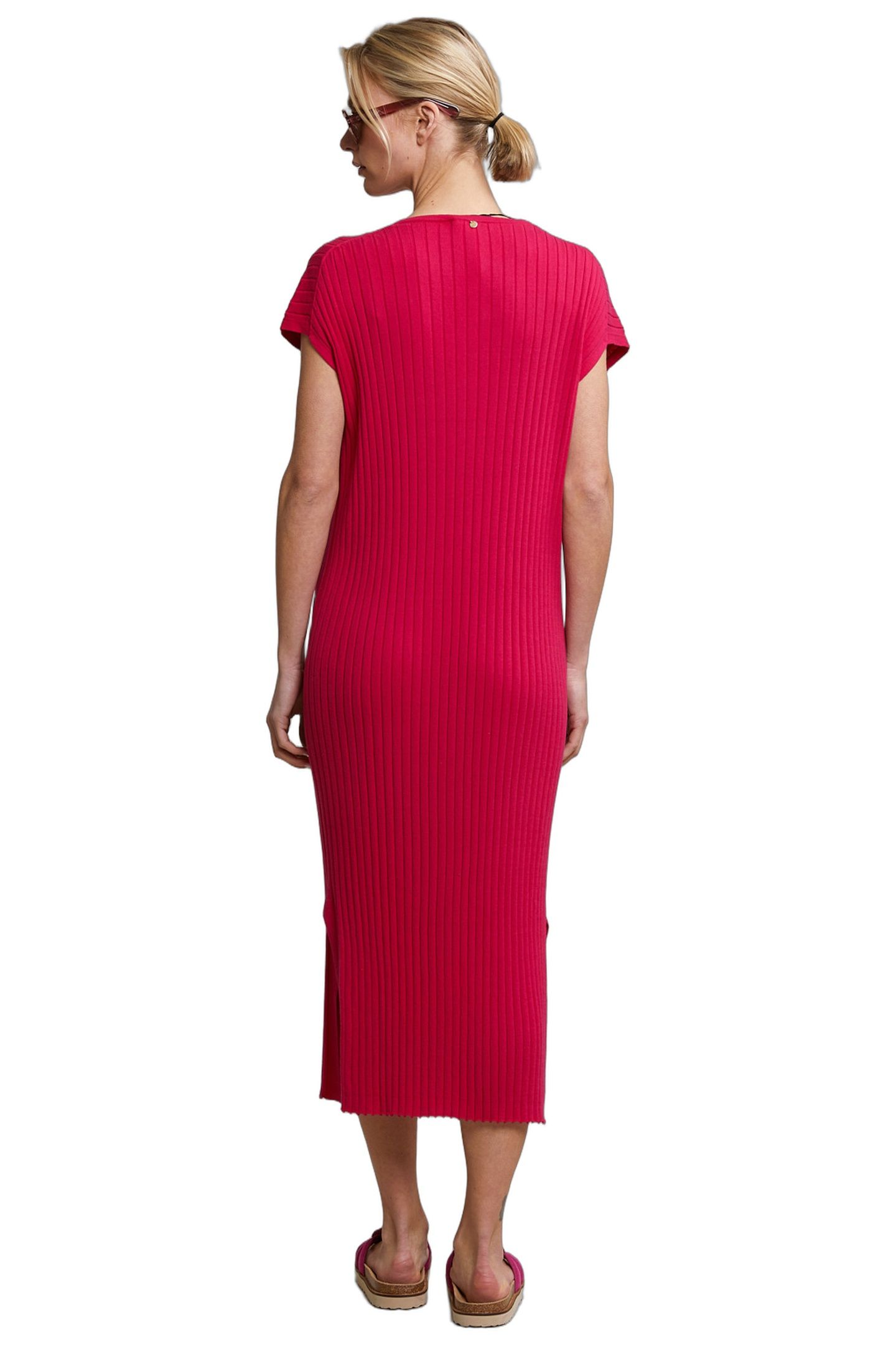 FUCHSIA RIBBED SLEEVELESS DRESS 2