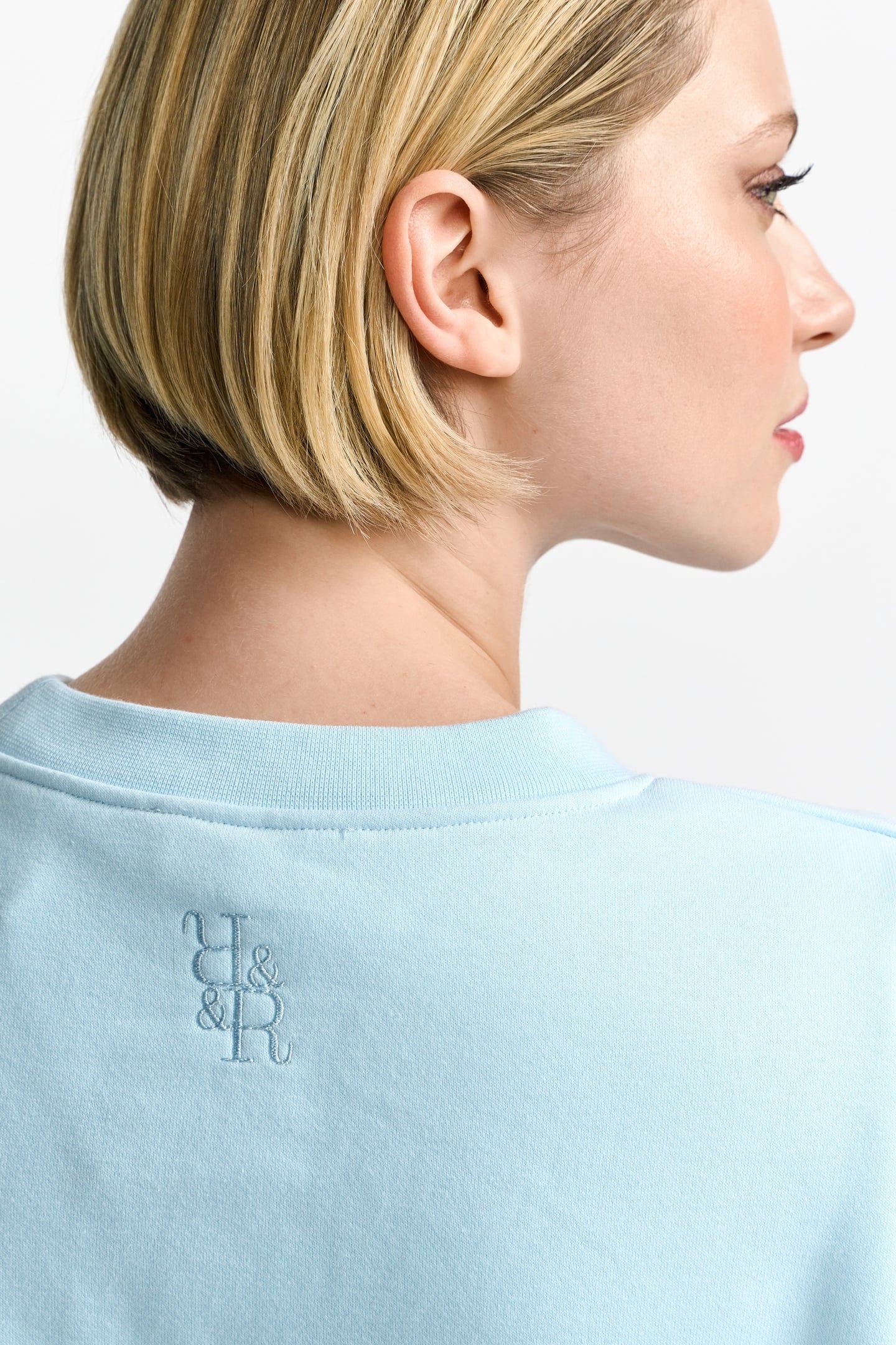 OVERSIZED SWEATER LIGHT AQUA 5