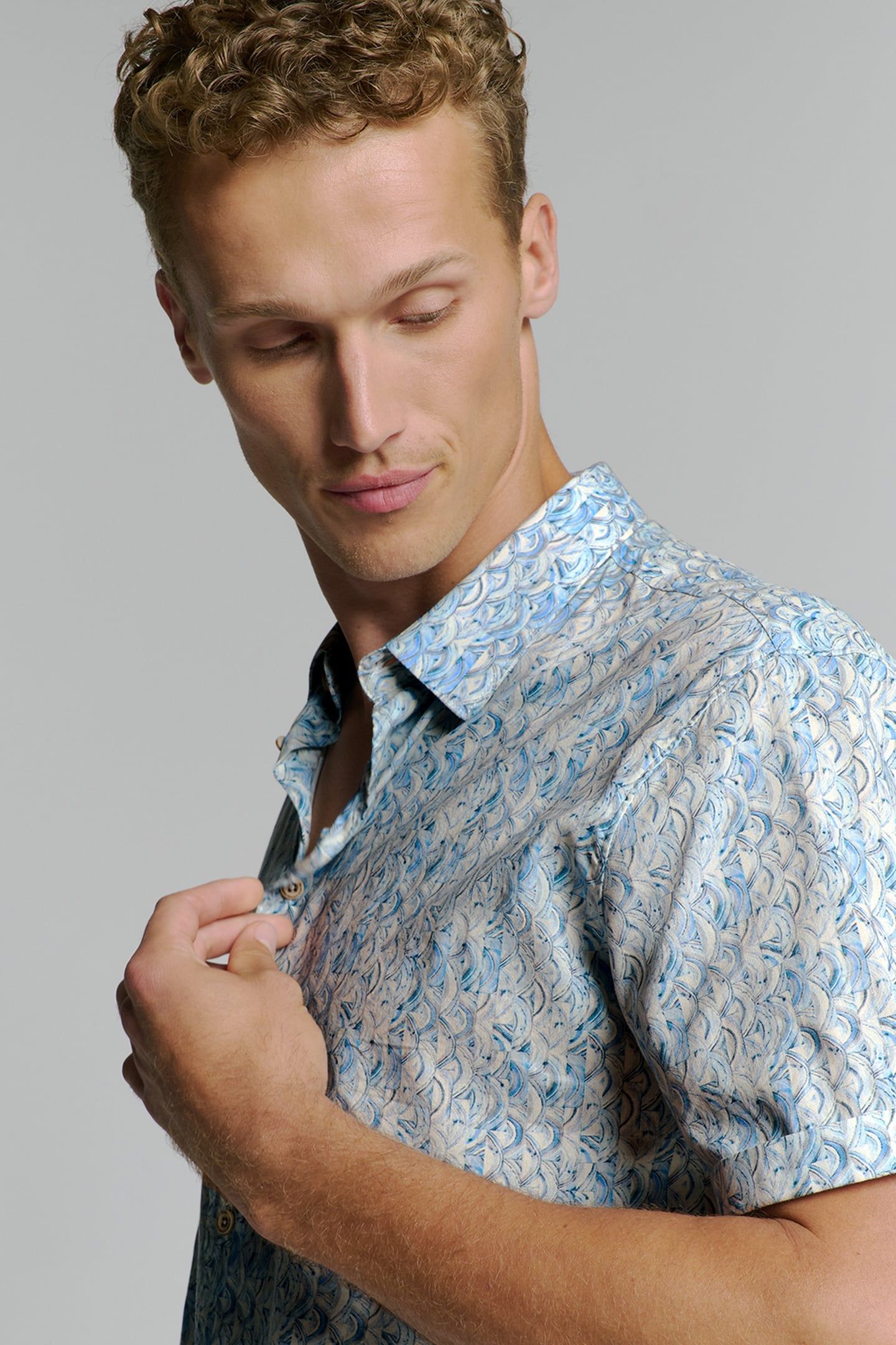 SHIRT SHORT SLEEVE ALLOVER PRINTED CLOUD 6