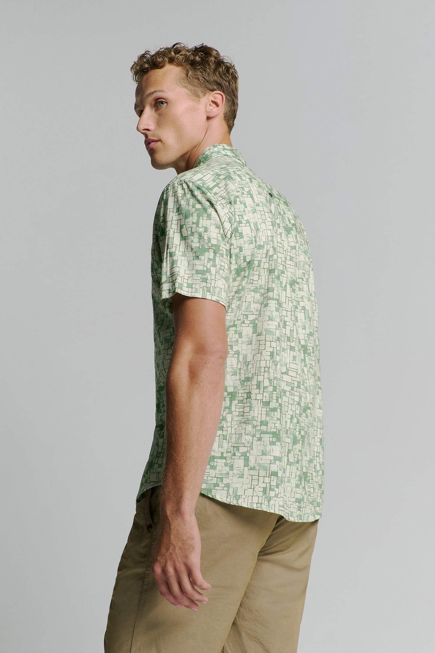 SHIRT SHORT SLEEVE REVERS COLLAR ALLOVER PRINTED GREEN 3