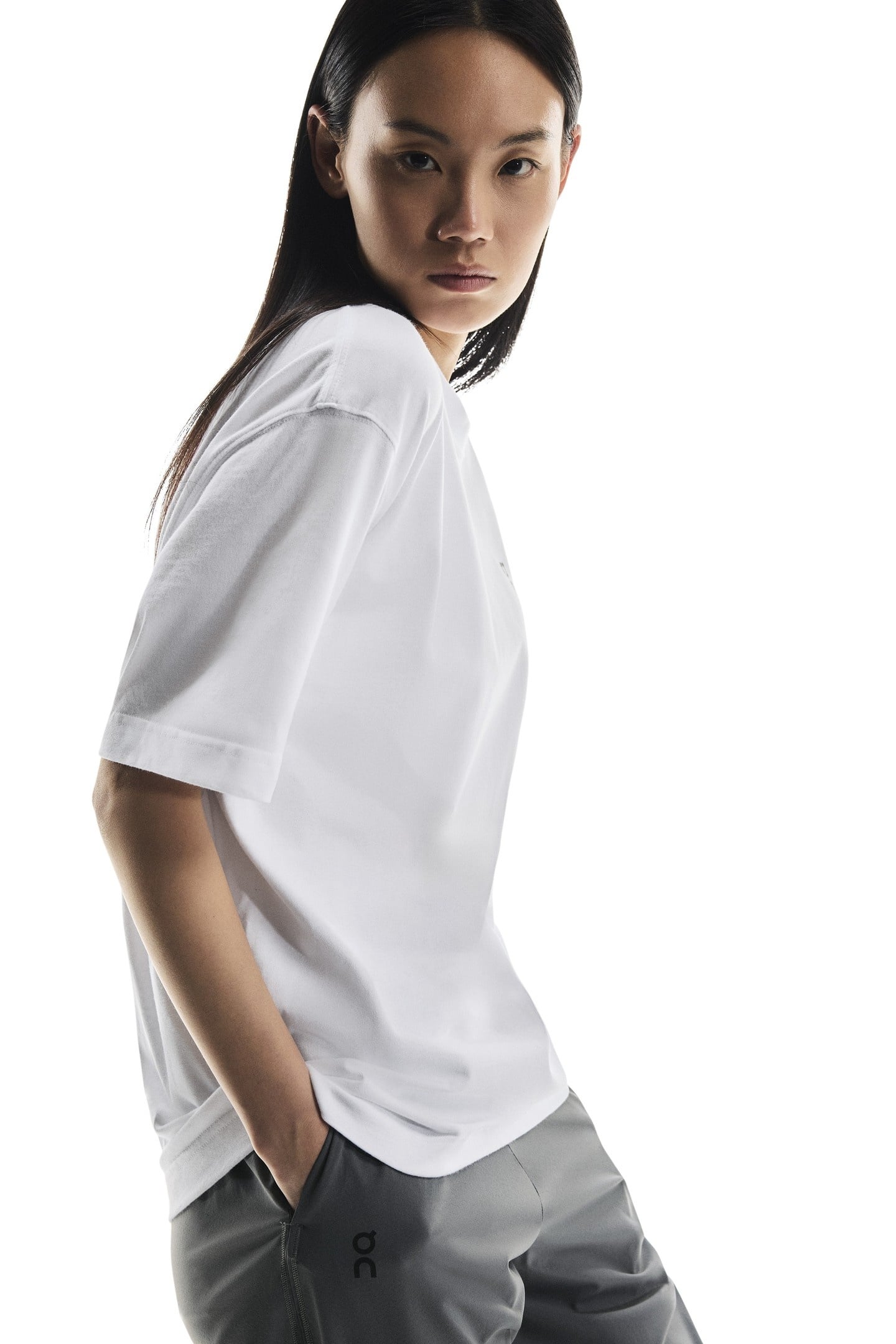 CLUB-T GRAPHIC 1 W WHITE 4