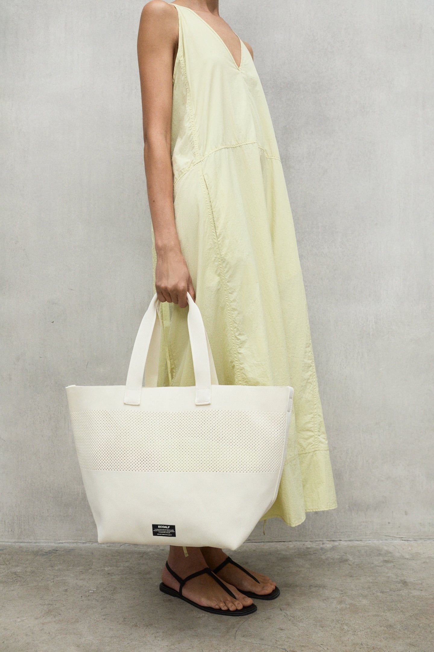 OCEAN TIKAALF BEACH OFF WHITE 4