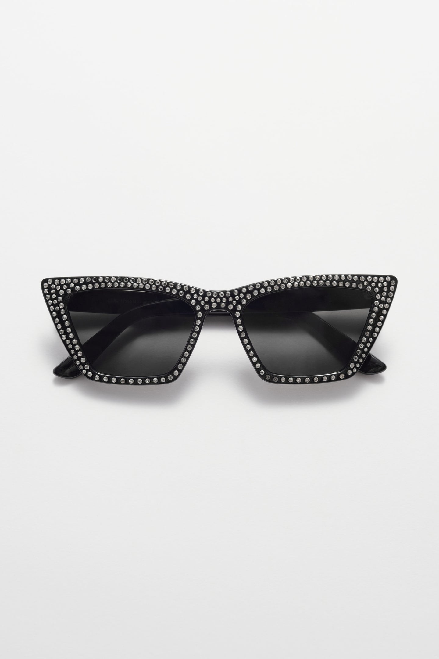 LIZ STUDS SUNGLASSES BLACK 2