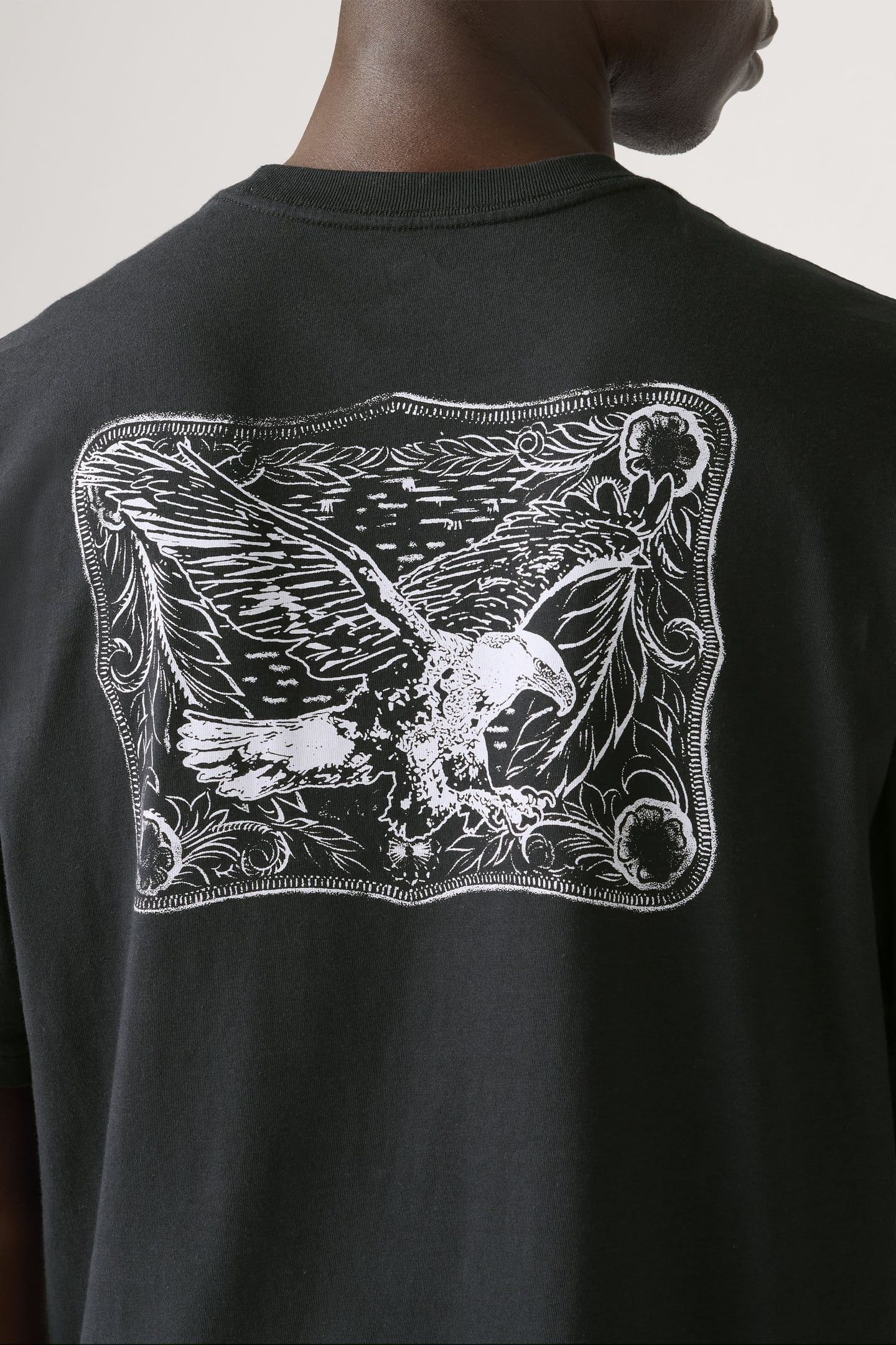 RELAXED FIT GRAPHIC T-SHIRT 4