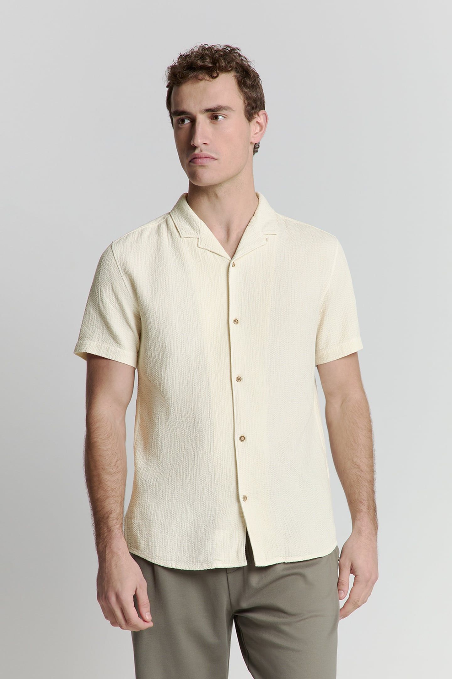 SHIRT SHORT SLEEVE REVERS COLLAR SOLID STRUCTURE CEMENT 2