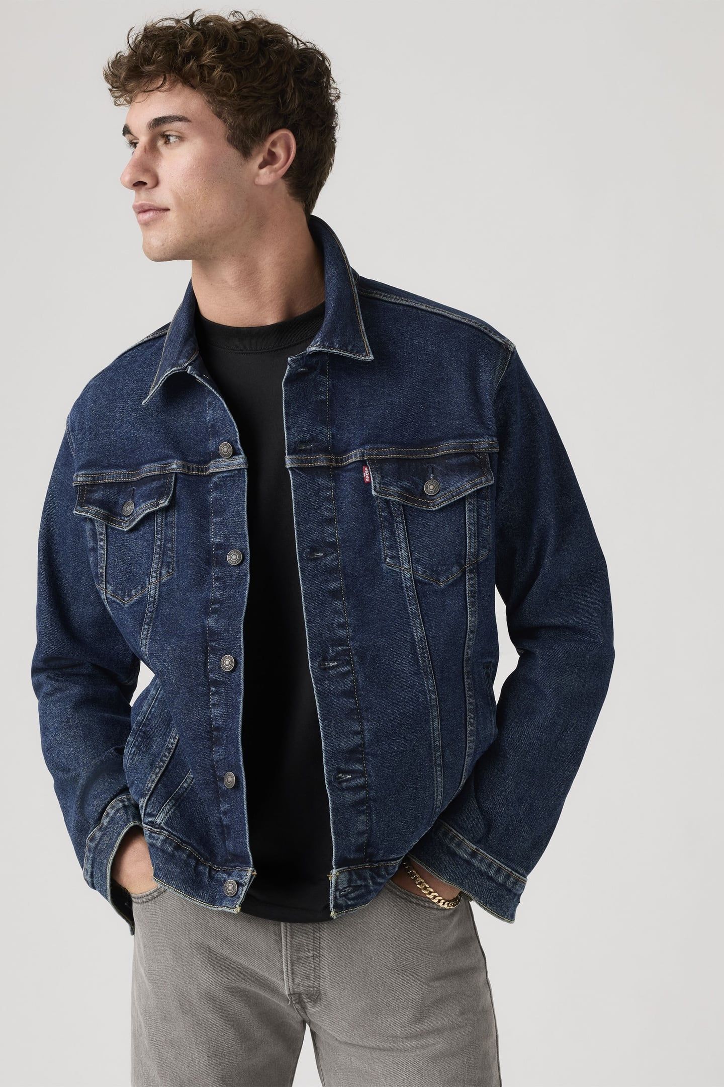 TRUCKER JACKET 2