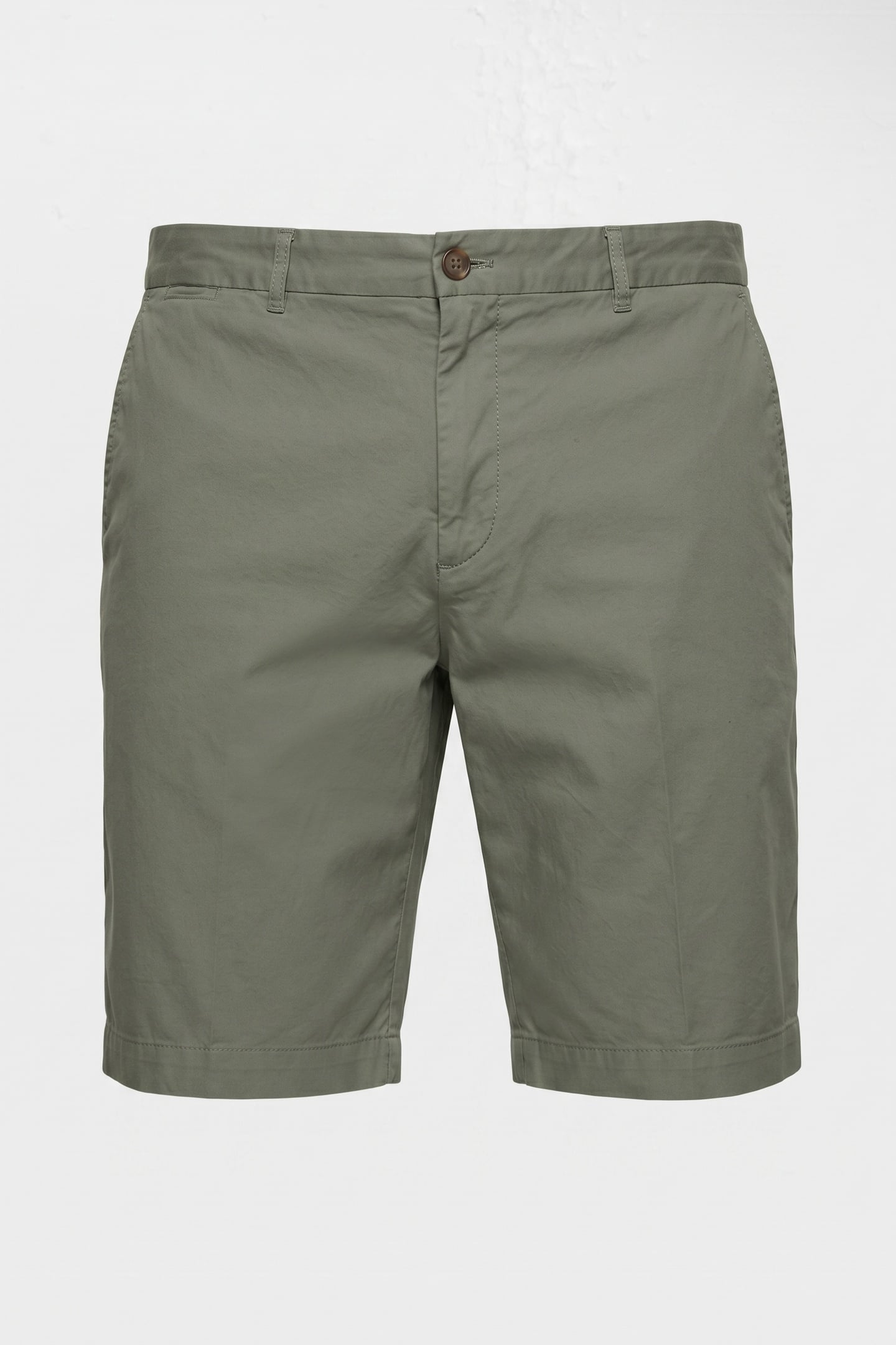 BERMUDA CLASSIC COTTON MILITARY GREEN 4
