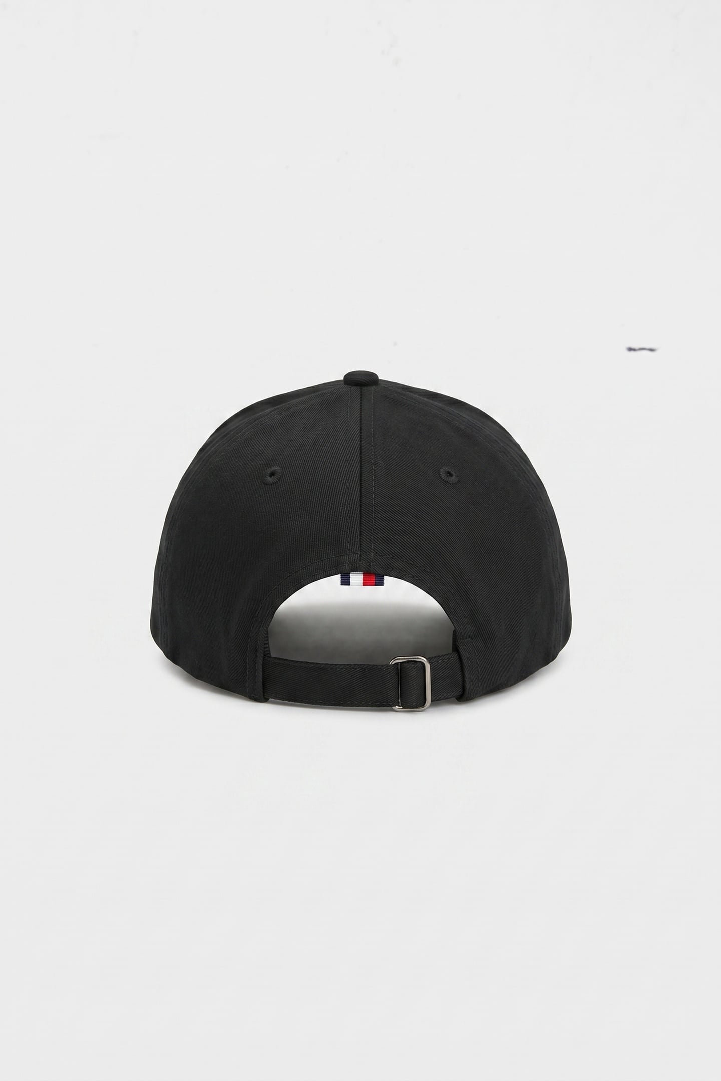 SCRIPT ELEVATED CAP BLACK 4