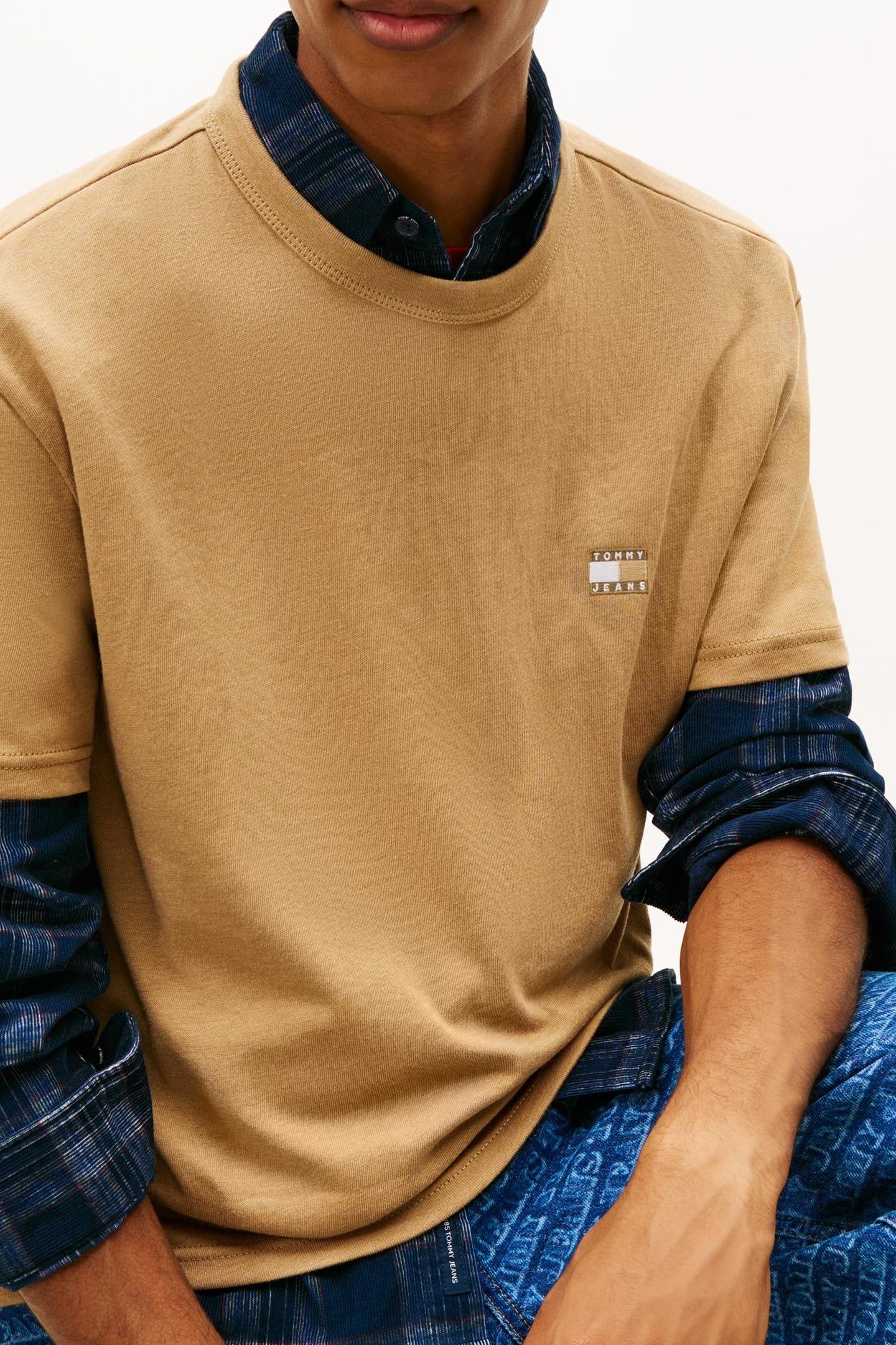 REGULAR BADGE TEE DARK DUNE HTR 5