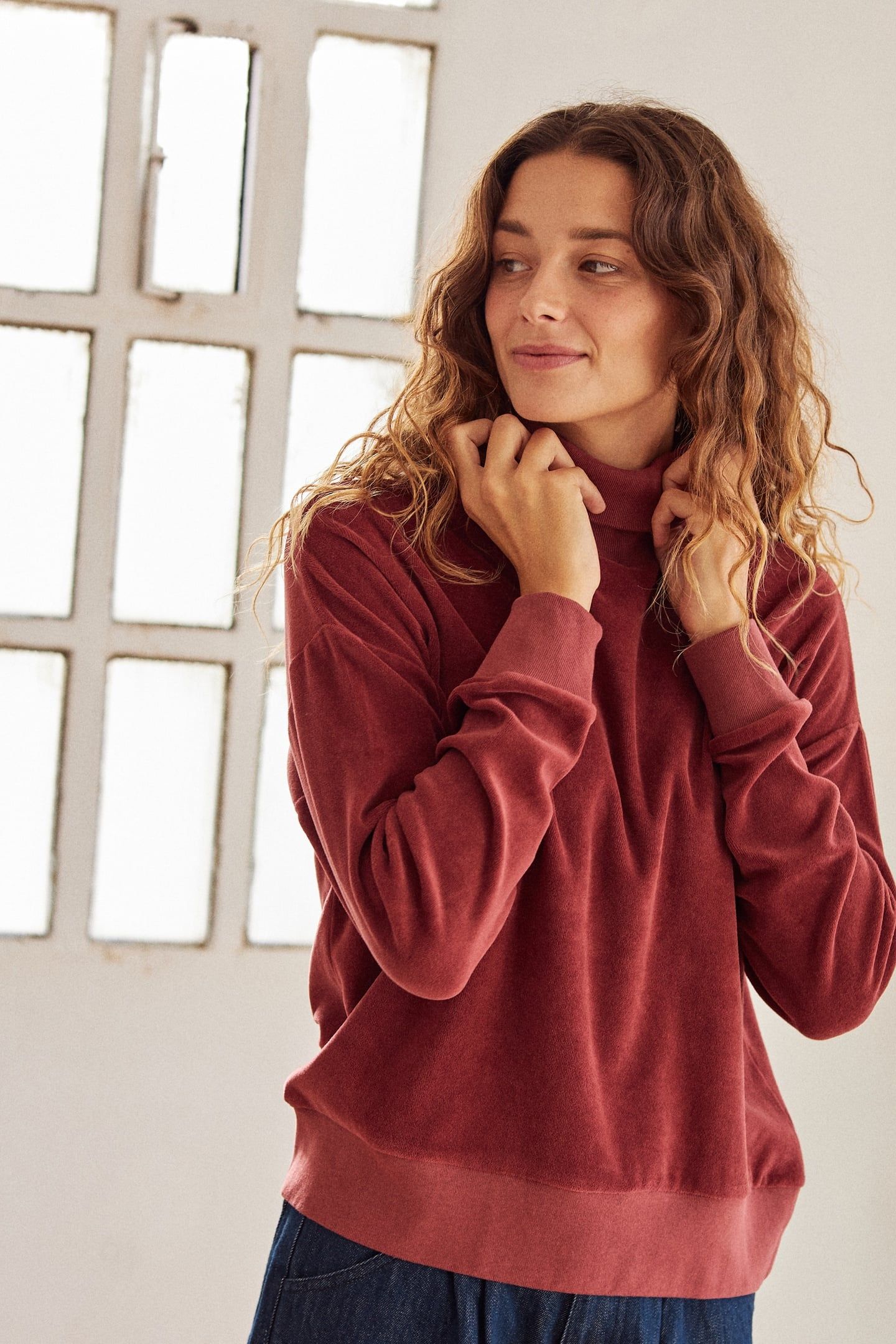 DUNDEE SWEATSHIRT ROUGE 2