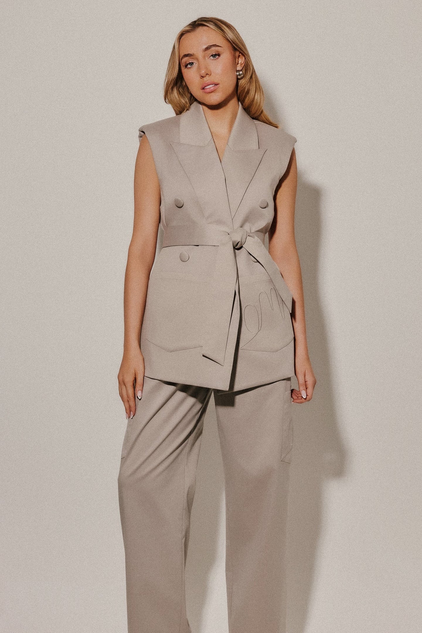 WAISTCOAT GREY 2