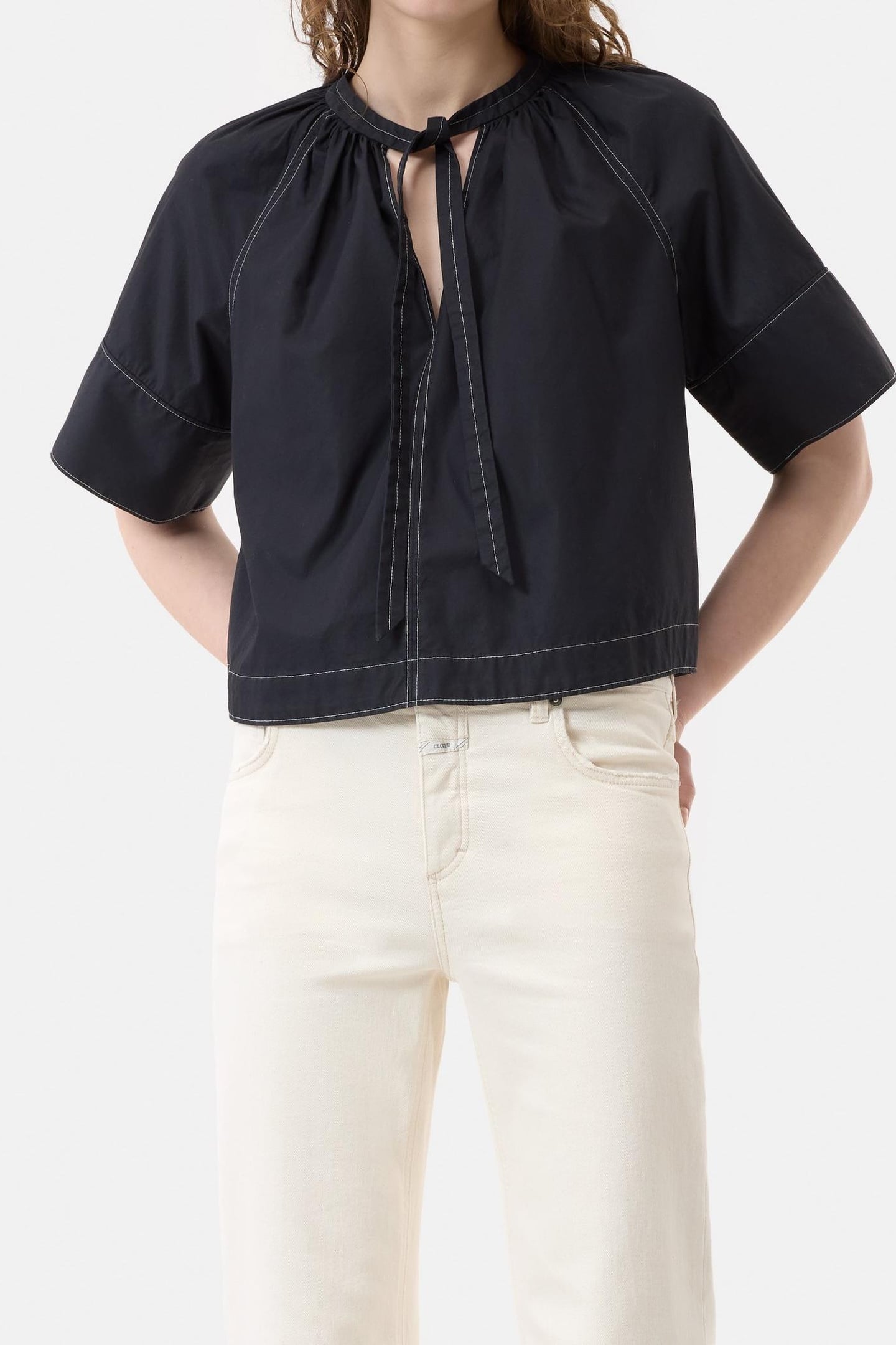 CROPPED TOP BLACK 1