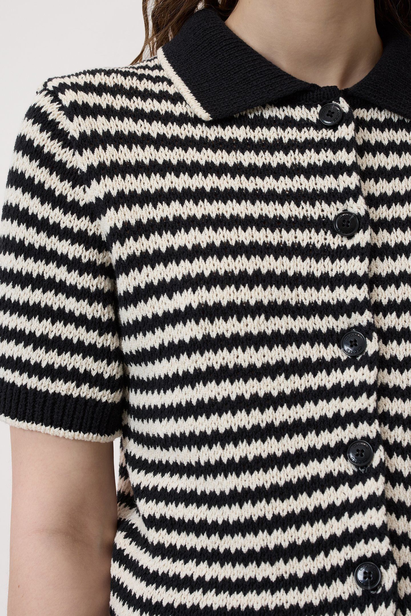 CARDIGAN SHORT SLEEVE BLACK 8