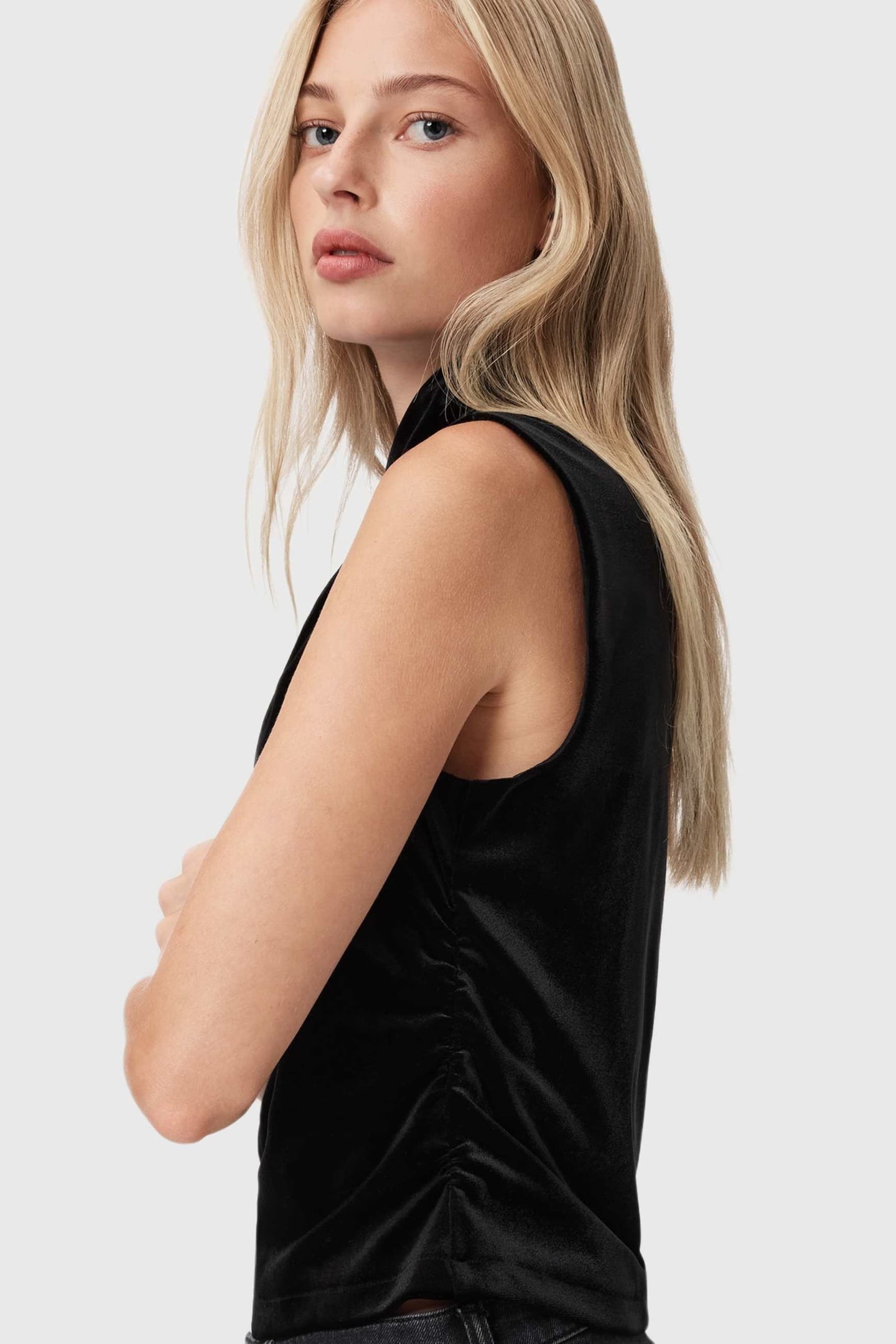 TIA VELVET SS TOP BLACK 7