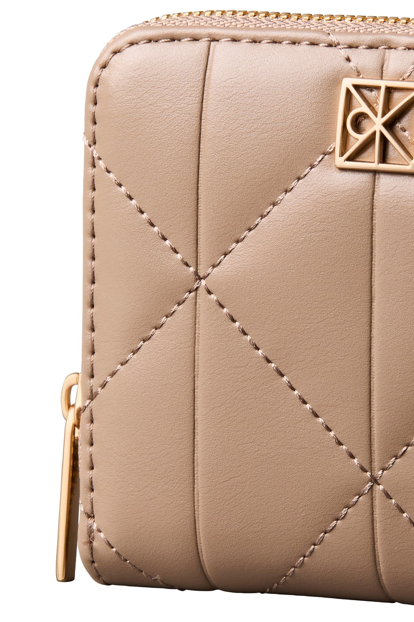 QUILTED SQUARE ZIP WALLET DESERT TAUPE 4