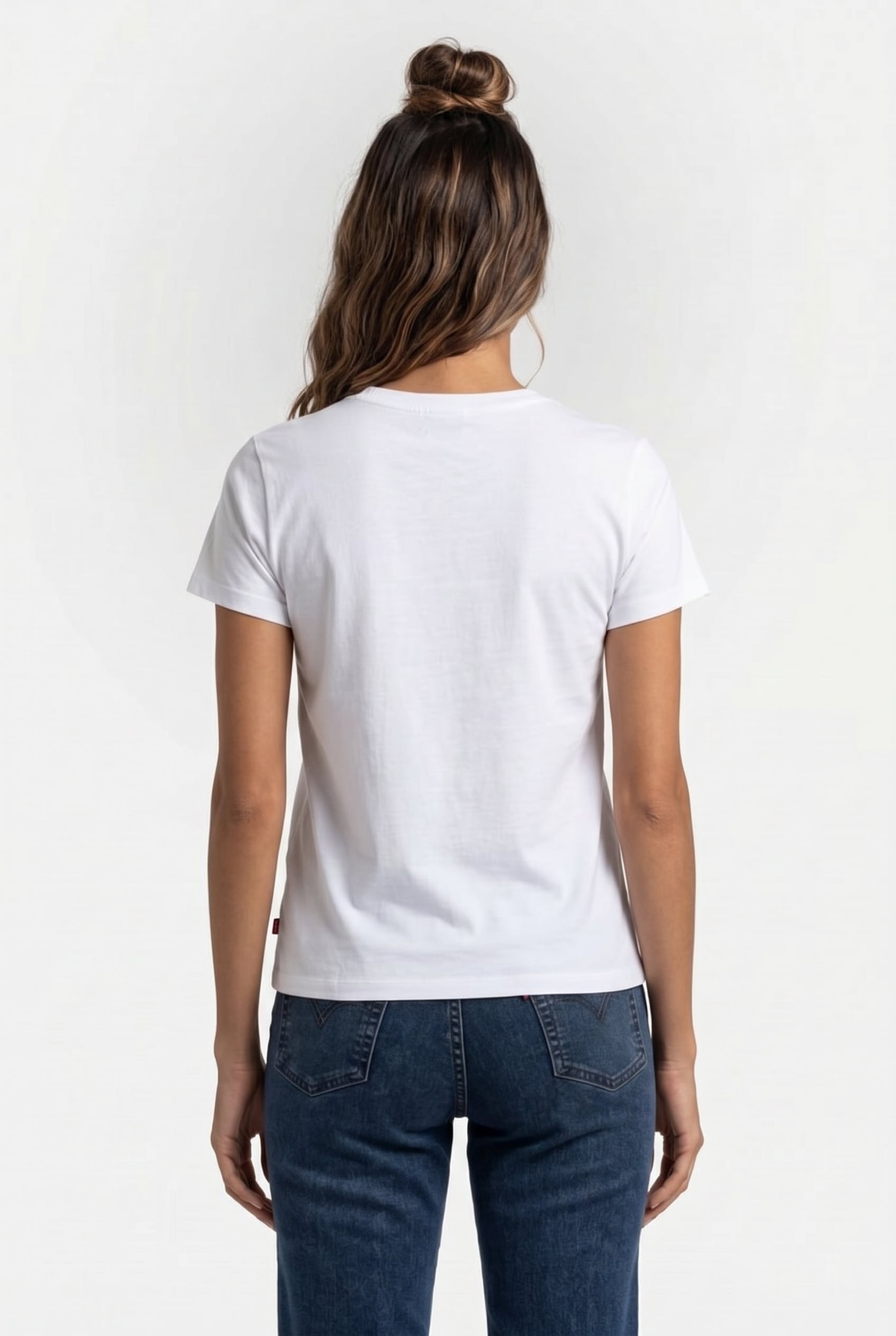 LSE THE PERFECT TEE GRAPHIC TEES POSTER 2