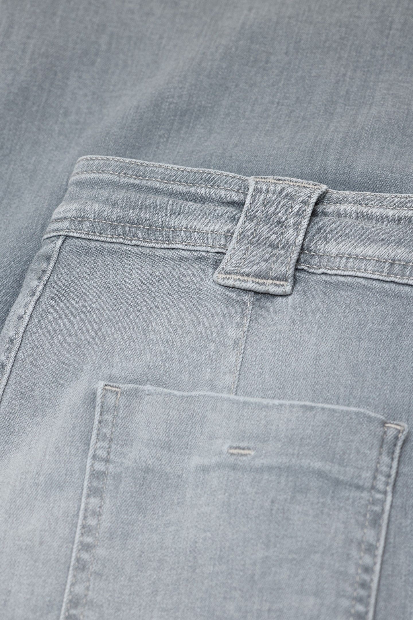 ARIA LIGHT GREY 6