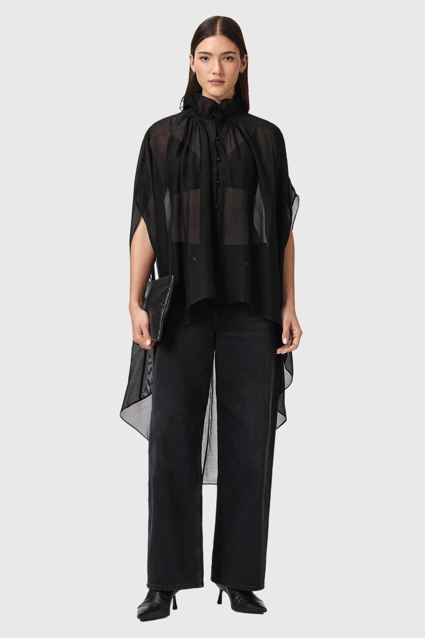 SEZ TULLE CAPE BLACK 1