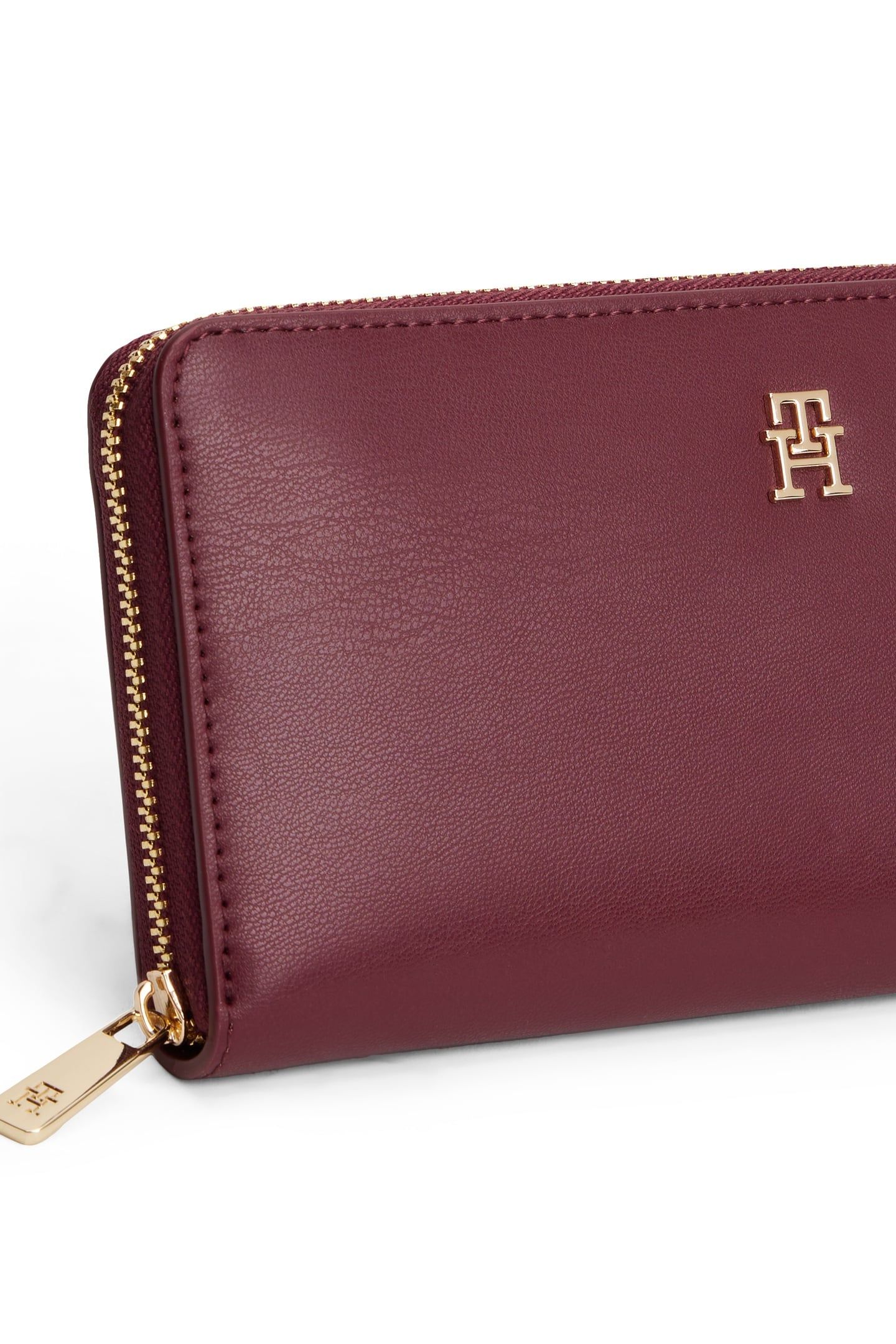 TH MONOGRAM ZIP-AROUND WALLET DEEP ROUGE 4
