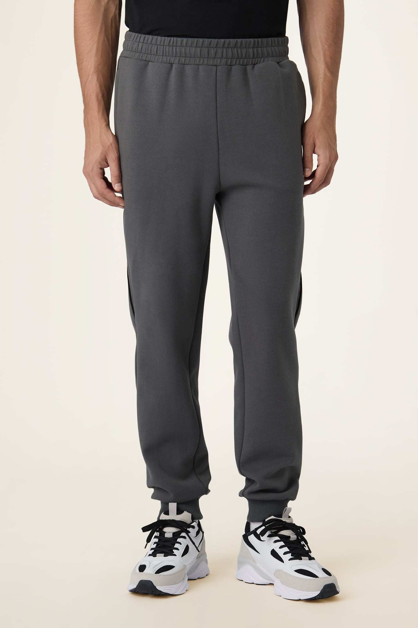 RIVOLI SLIM SWEATPANTS DARK SHADOW 1