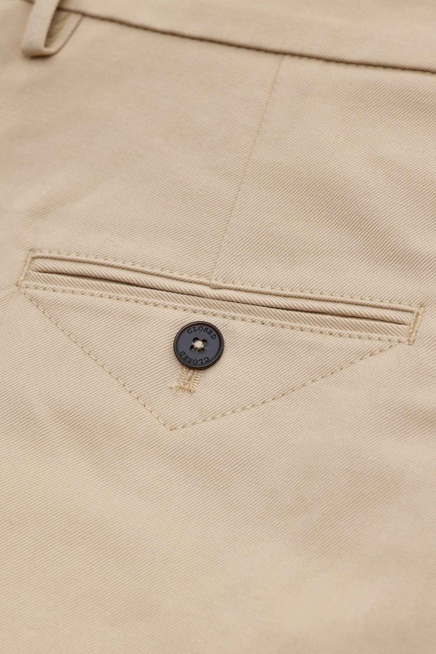 JURDY DESERT BEIGE 4