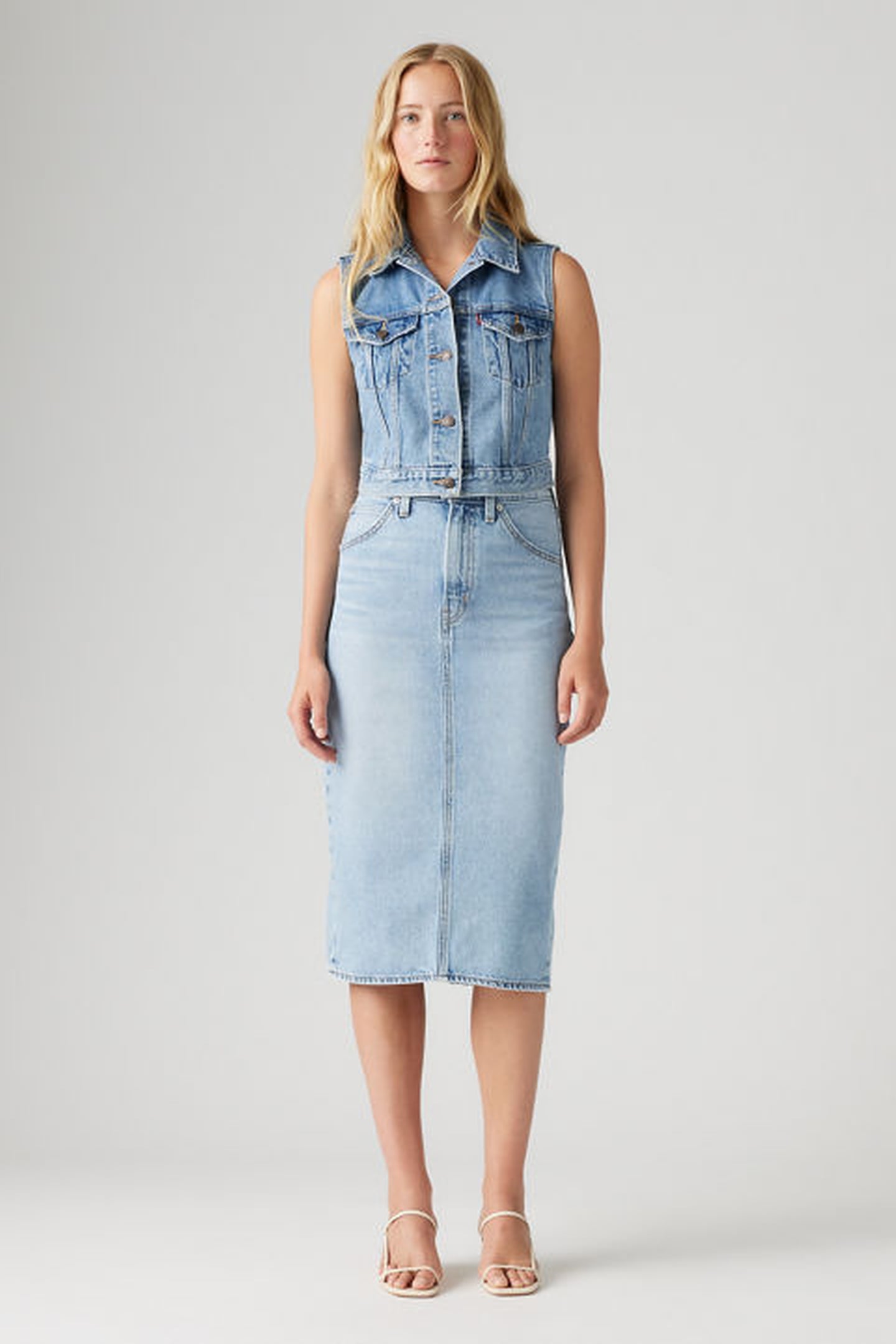 HIGH RISE BACK SLIT SKIRT 2