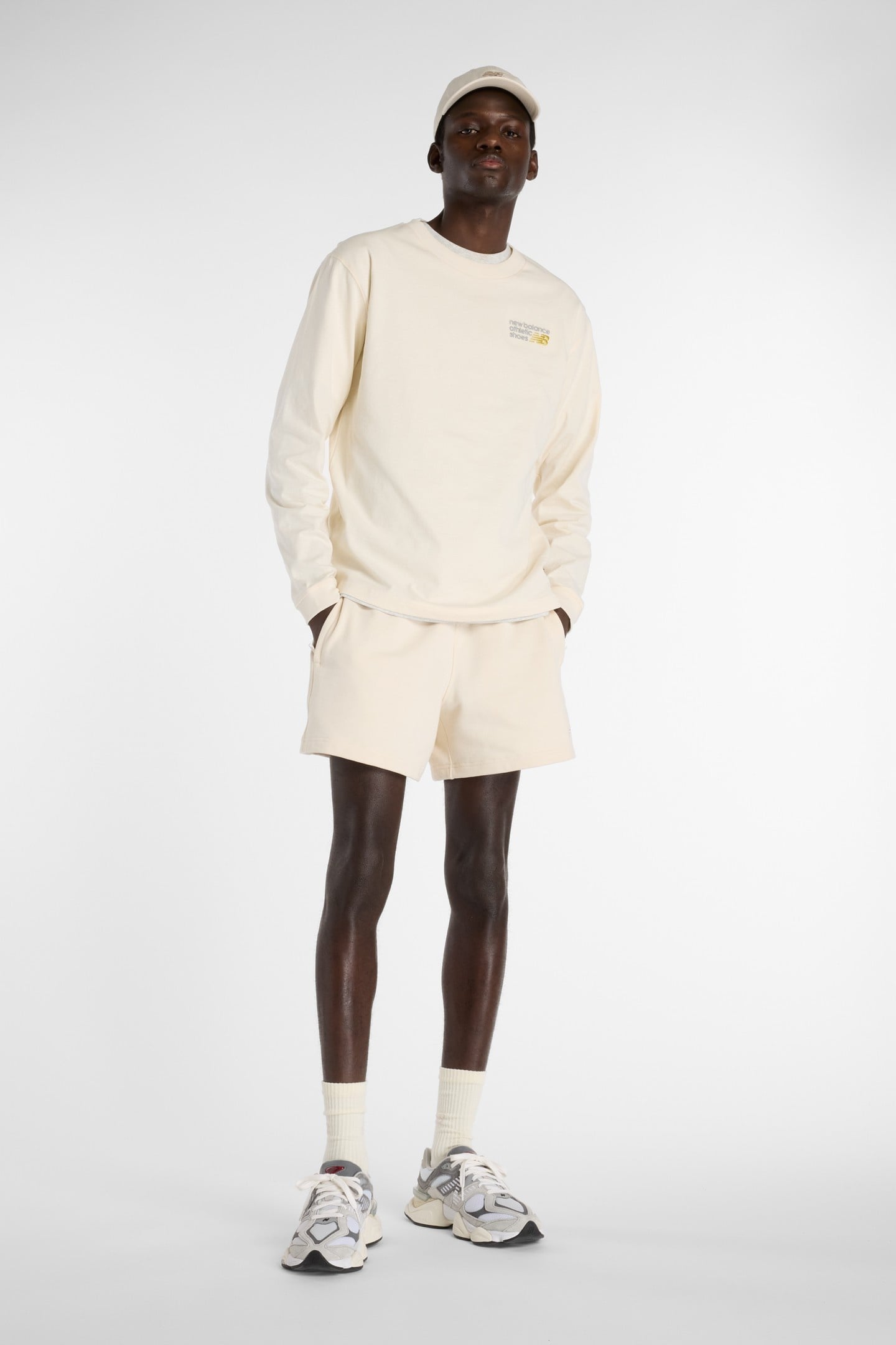 ATHLETICS PREMIUM BACK LOGO LO PERMAFRO 1
