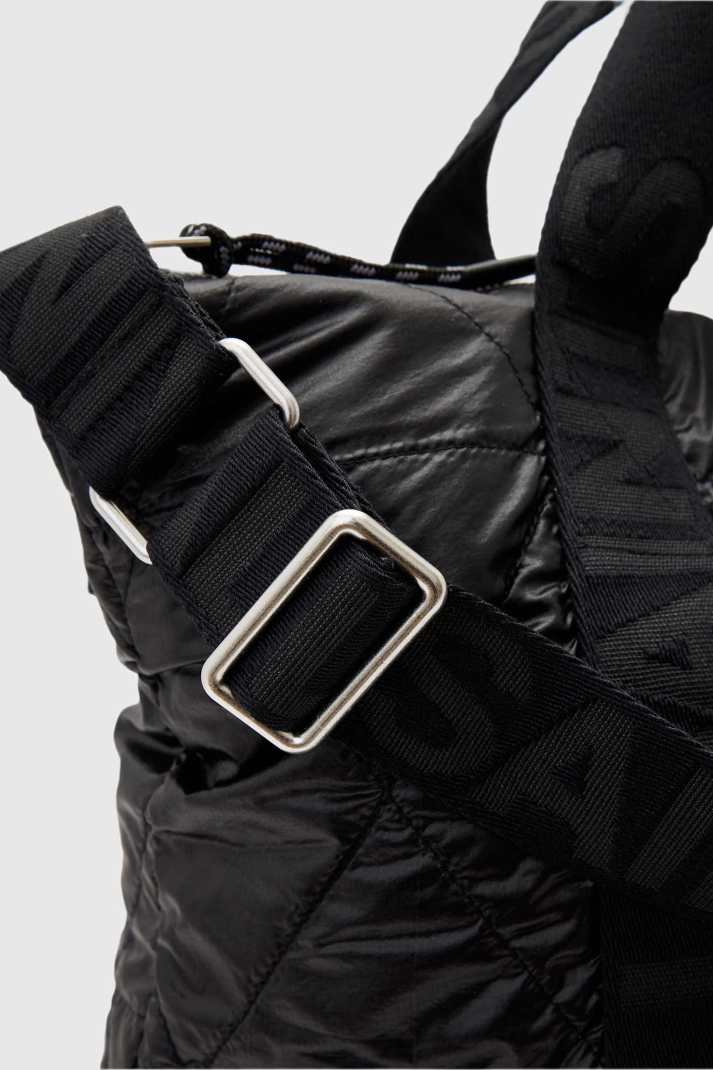KEI QUILT BACKPACK BLACK 7
