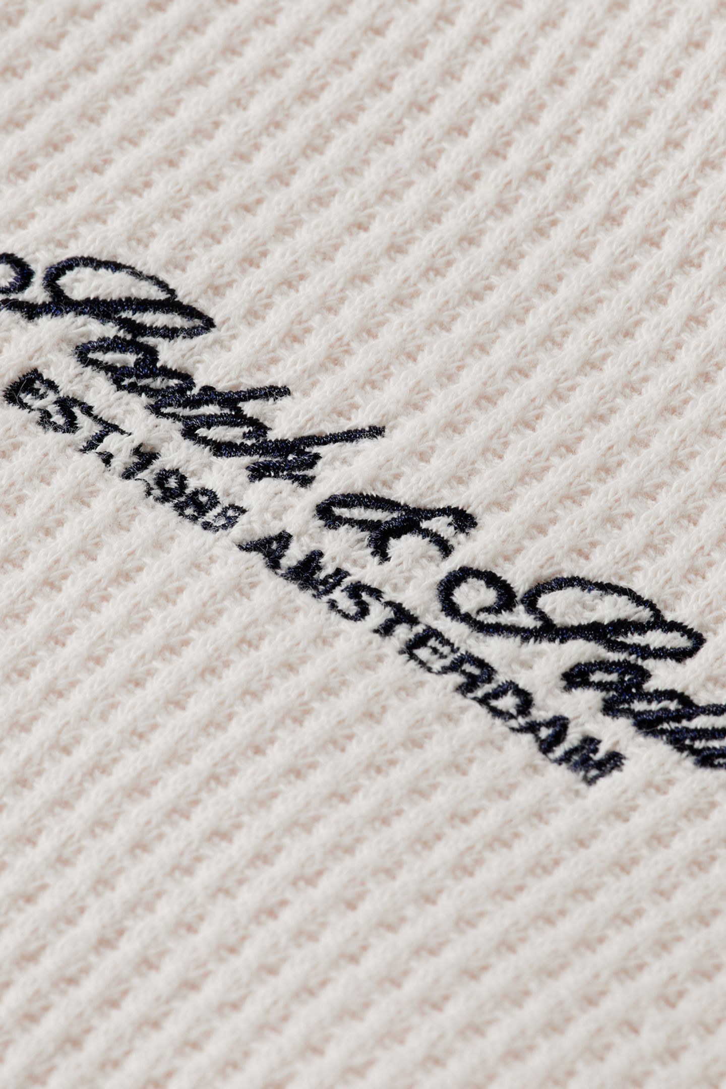 WAFFLE HALF-ZIP SWEATSHIRT SWAN 3