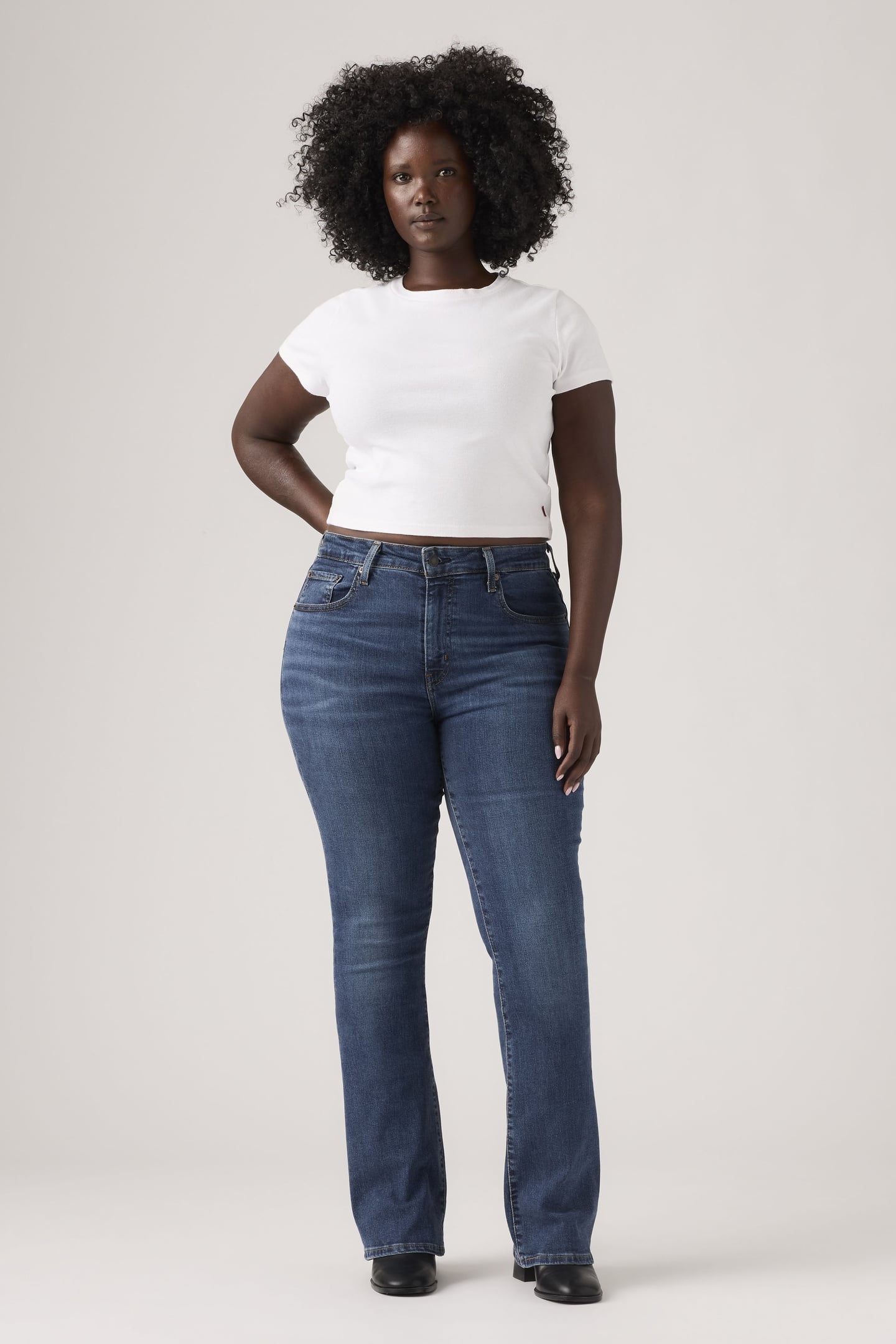 725 HIGH RISE BOOTCUT JEANS 6