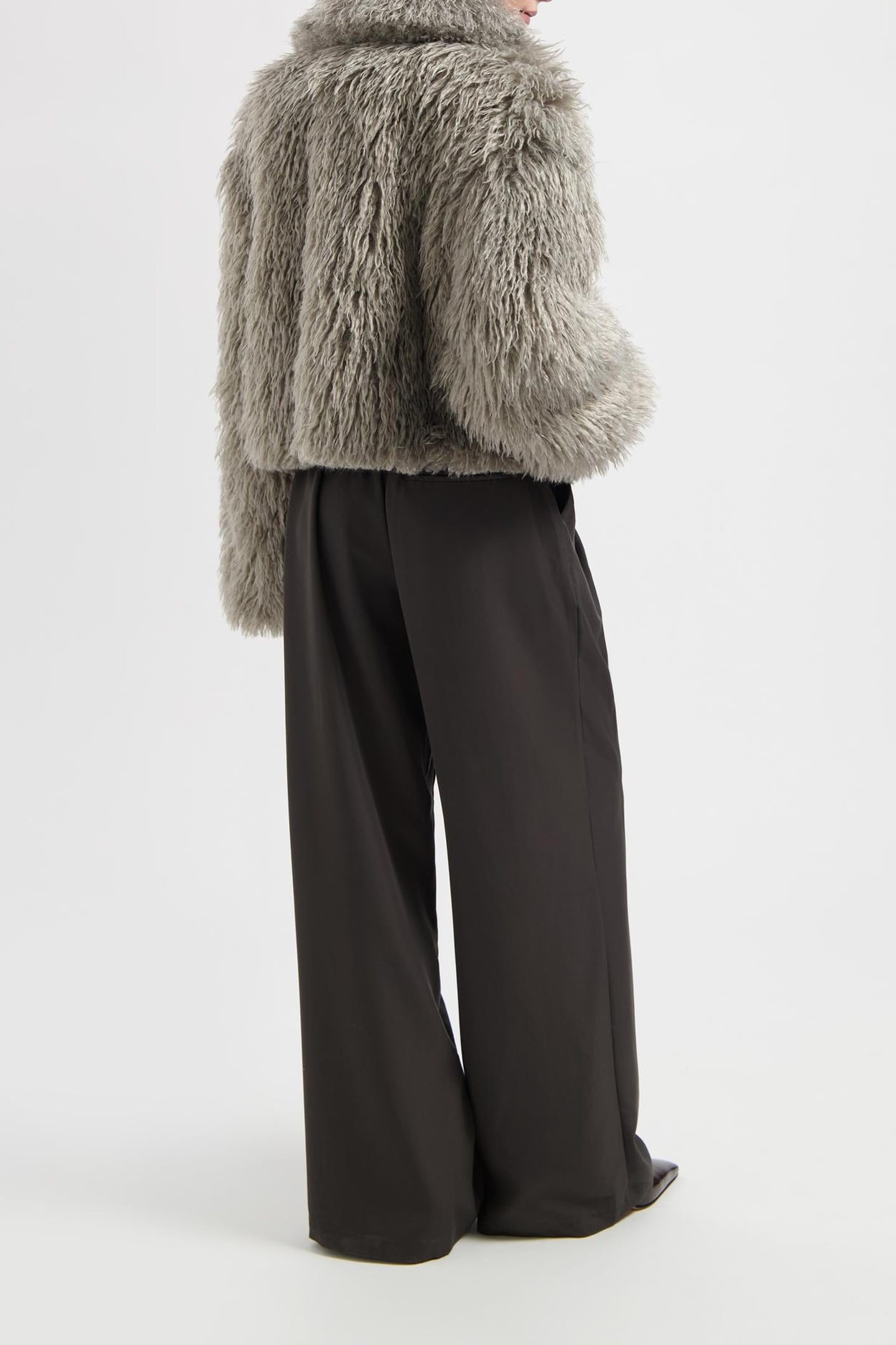 NOUS SOMMES LABELS – NARA JACKET GREY 3