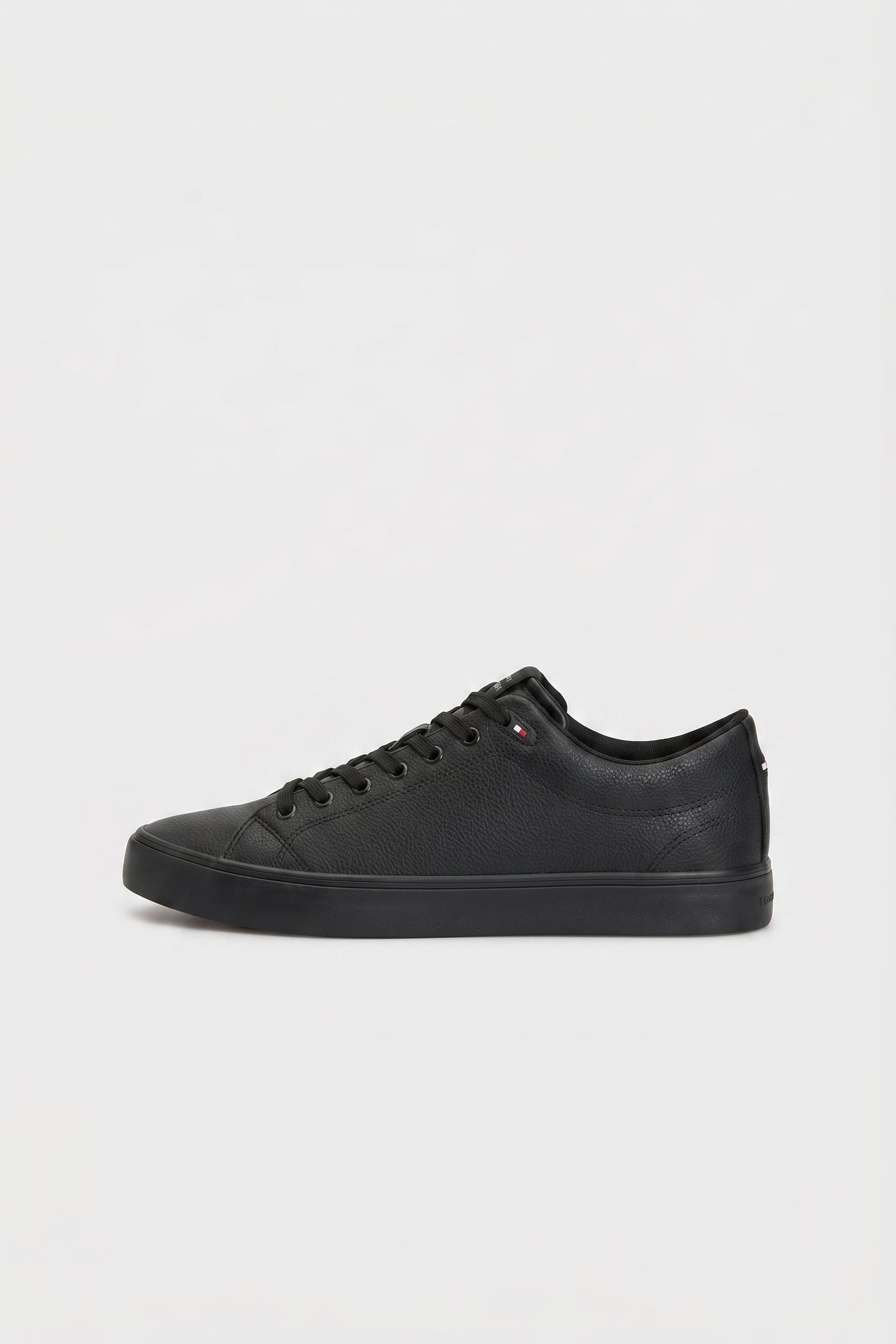 LOGO TRAINERS WITH LEATHER TRIPLE BLACK 4