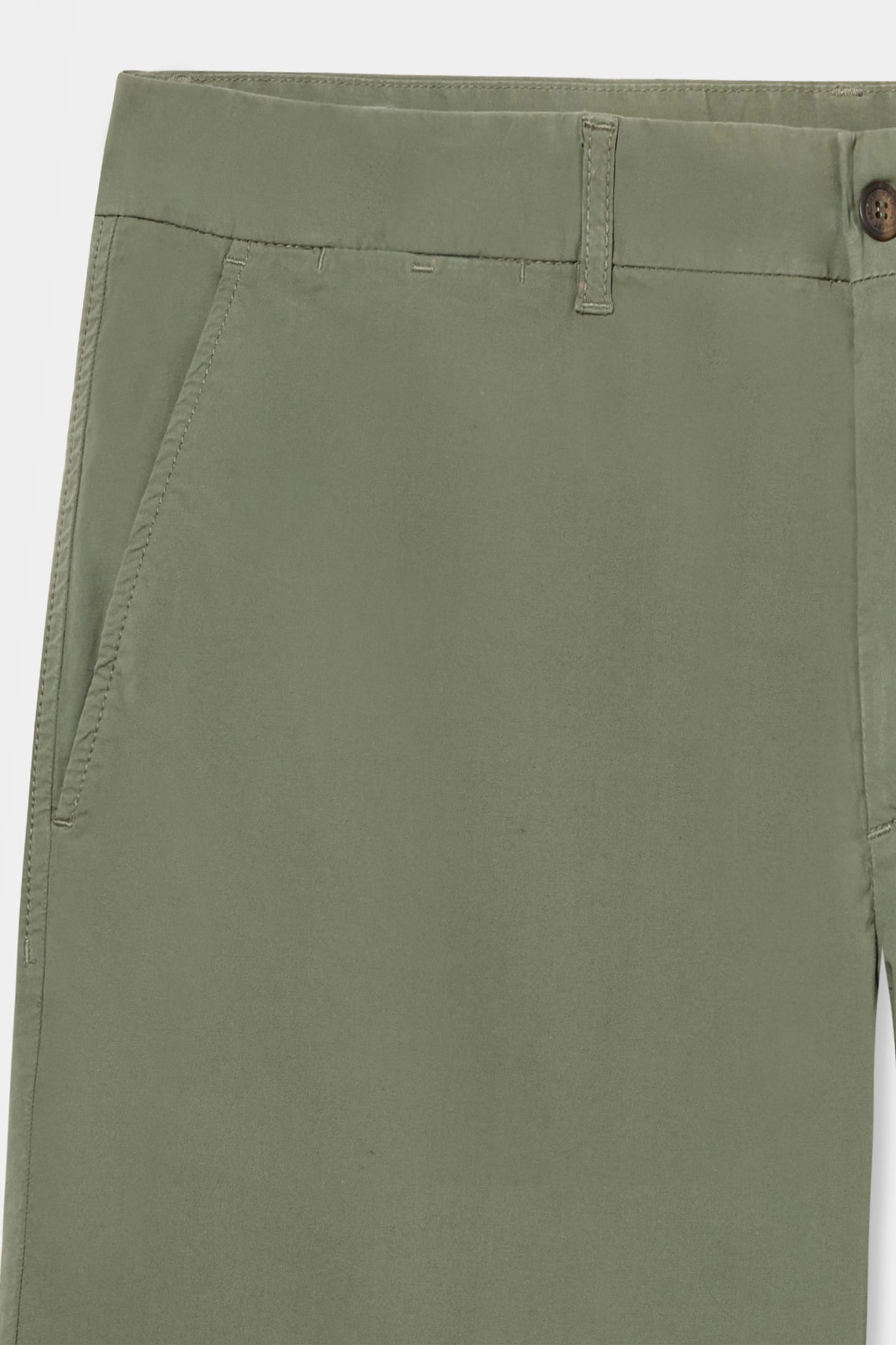 BERMUDA CLASSIC COTTON MILITARY GREEN 5
