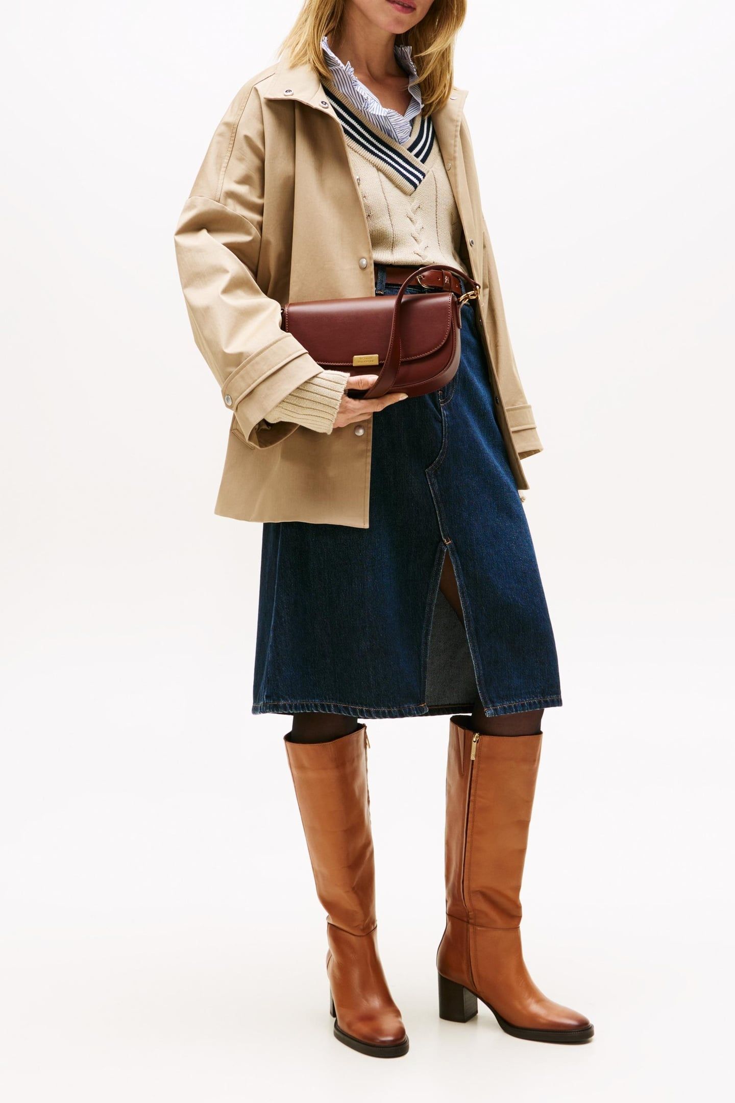 ICONIC LEATHER CROSSBODY BAG WINTER COGNAC 2