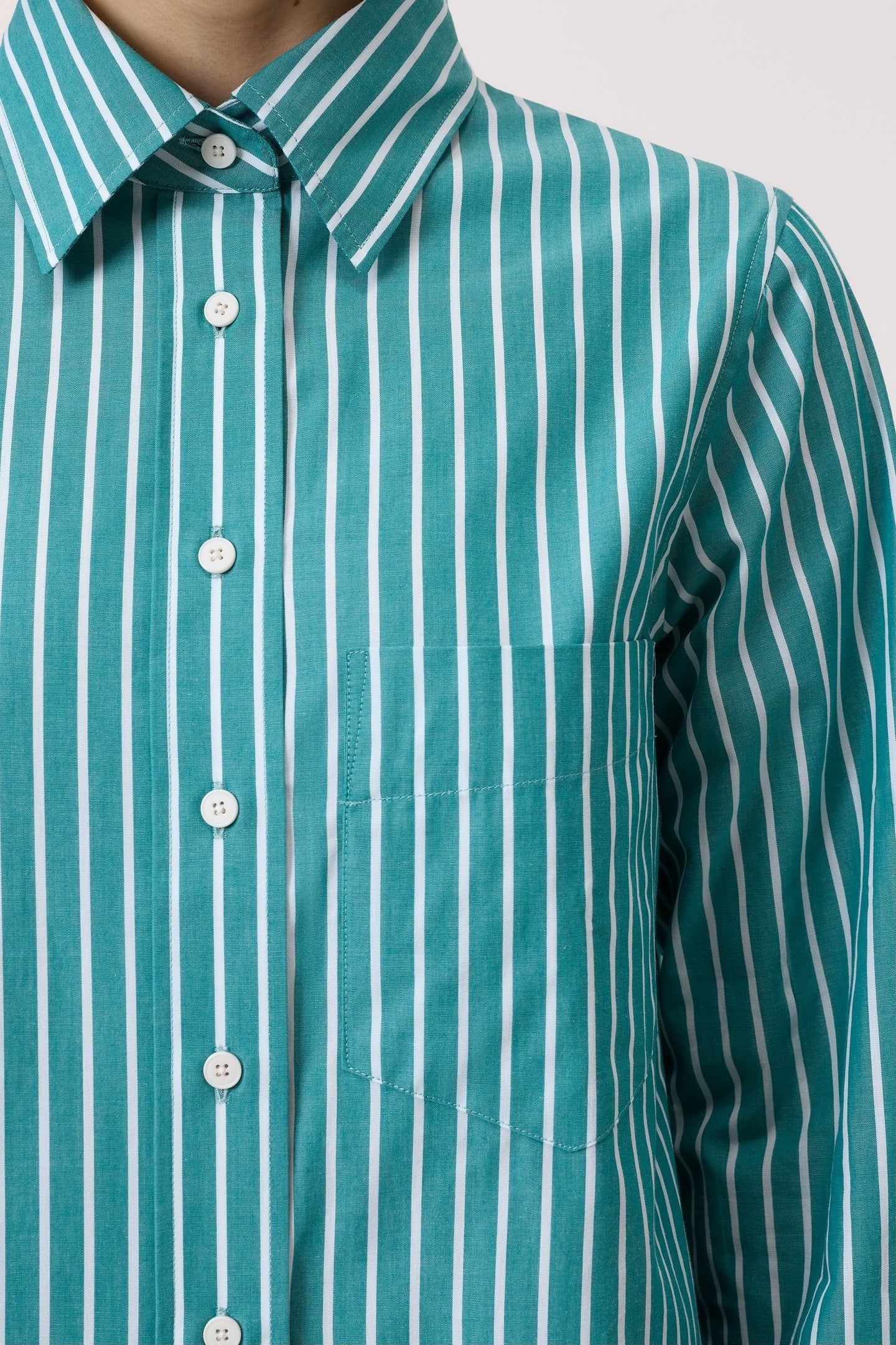 CROPPED CLASSIC SHIRT MEADOW GREEN 5