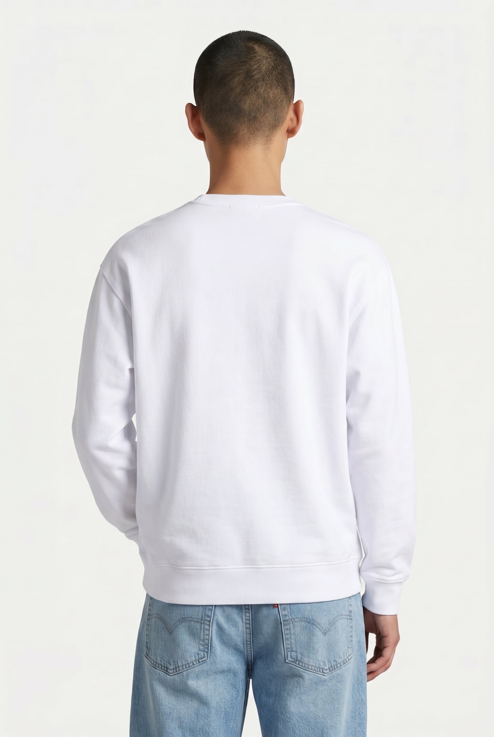 RELAXED T2 GRAPHIC LEVIS POSTER FILLED WHITE 2