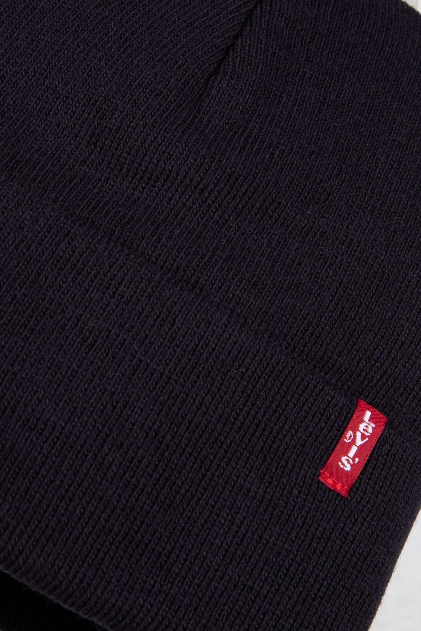 SLOUCHY RED TAB BEANIE 4