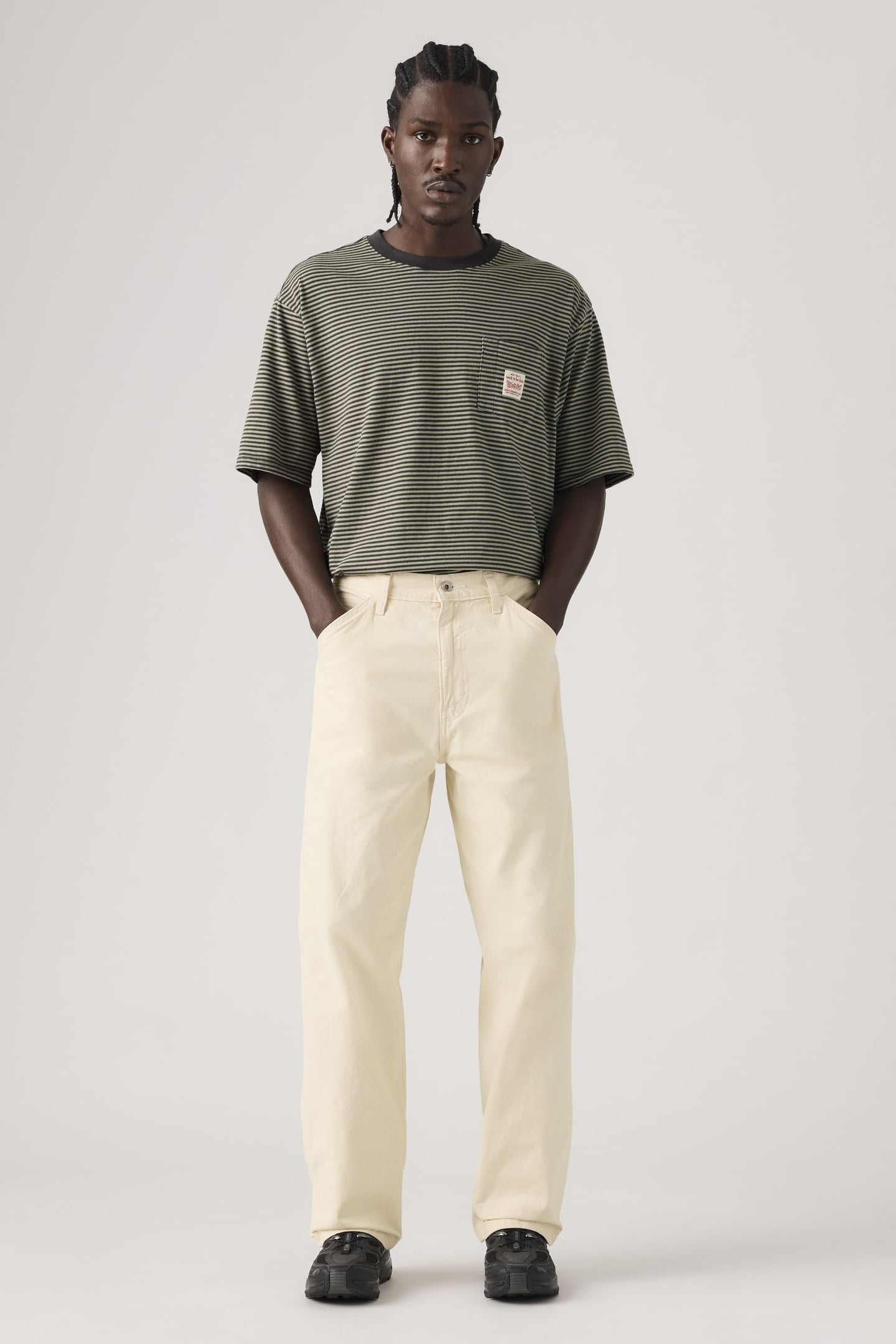 568™ LOOSE STRAIGHT LIGHTWEIGHT CARPENTER 1
