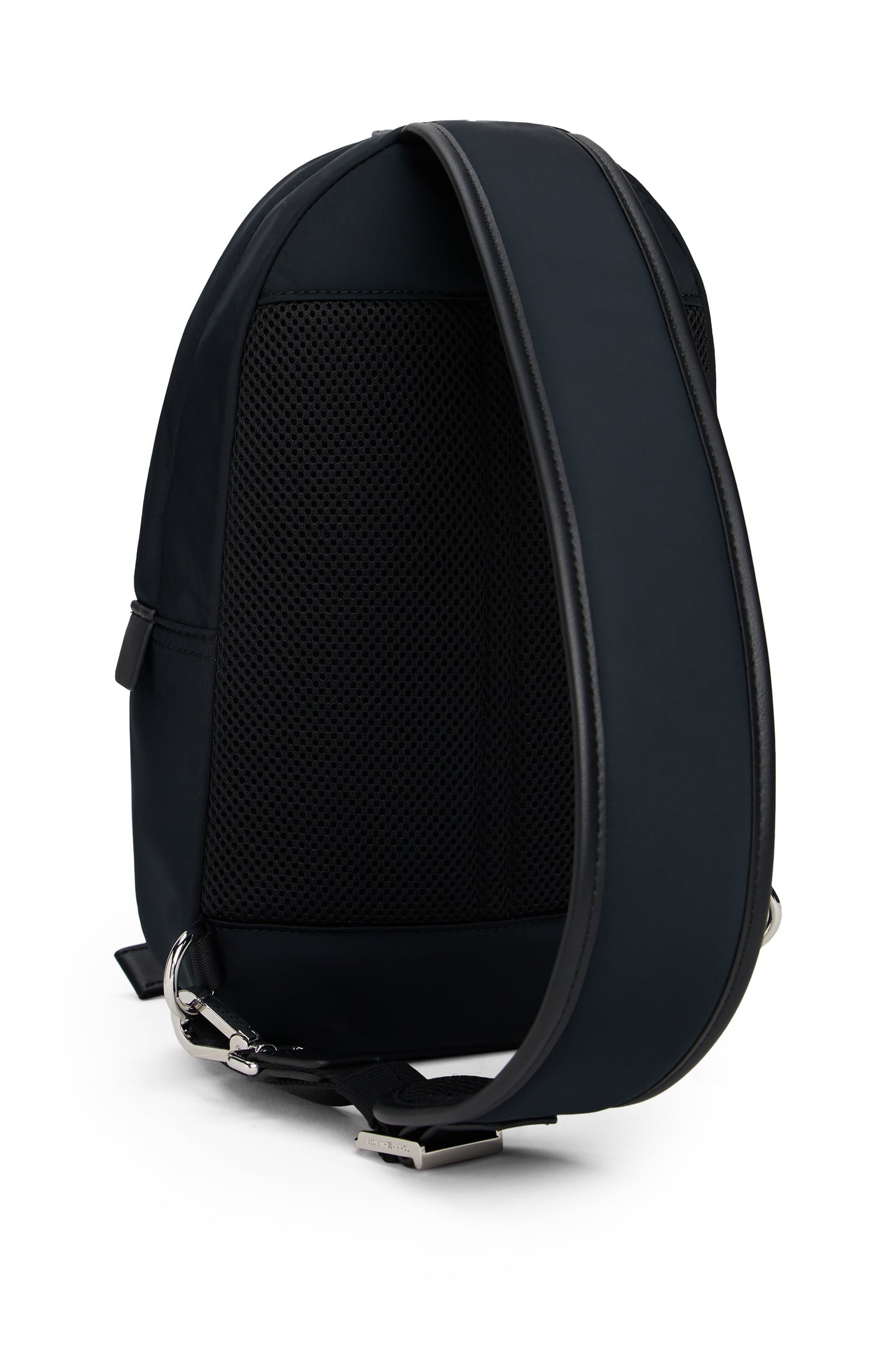 NYLON SLING BAG BLACK 3