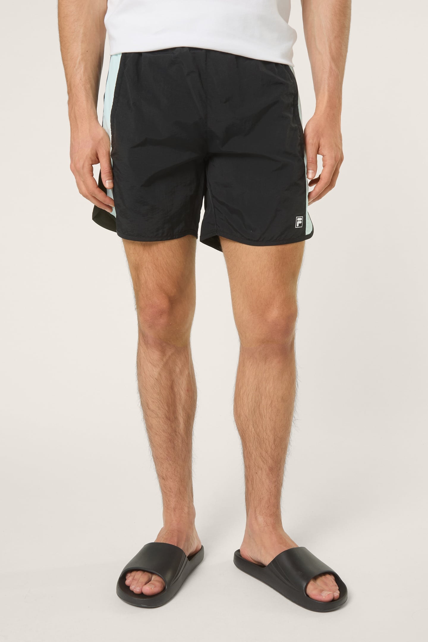 MASSA RELAXED BLOCKED BEACH SHORTS BLACK-SOOTHING SEA 1