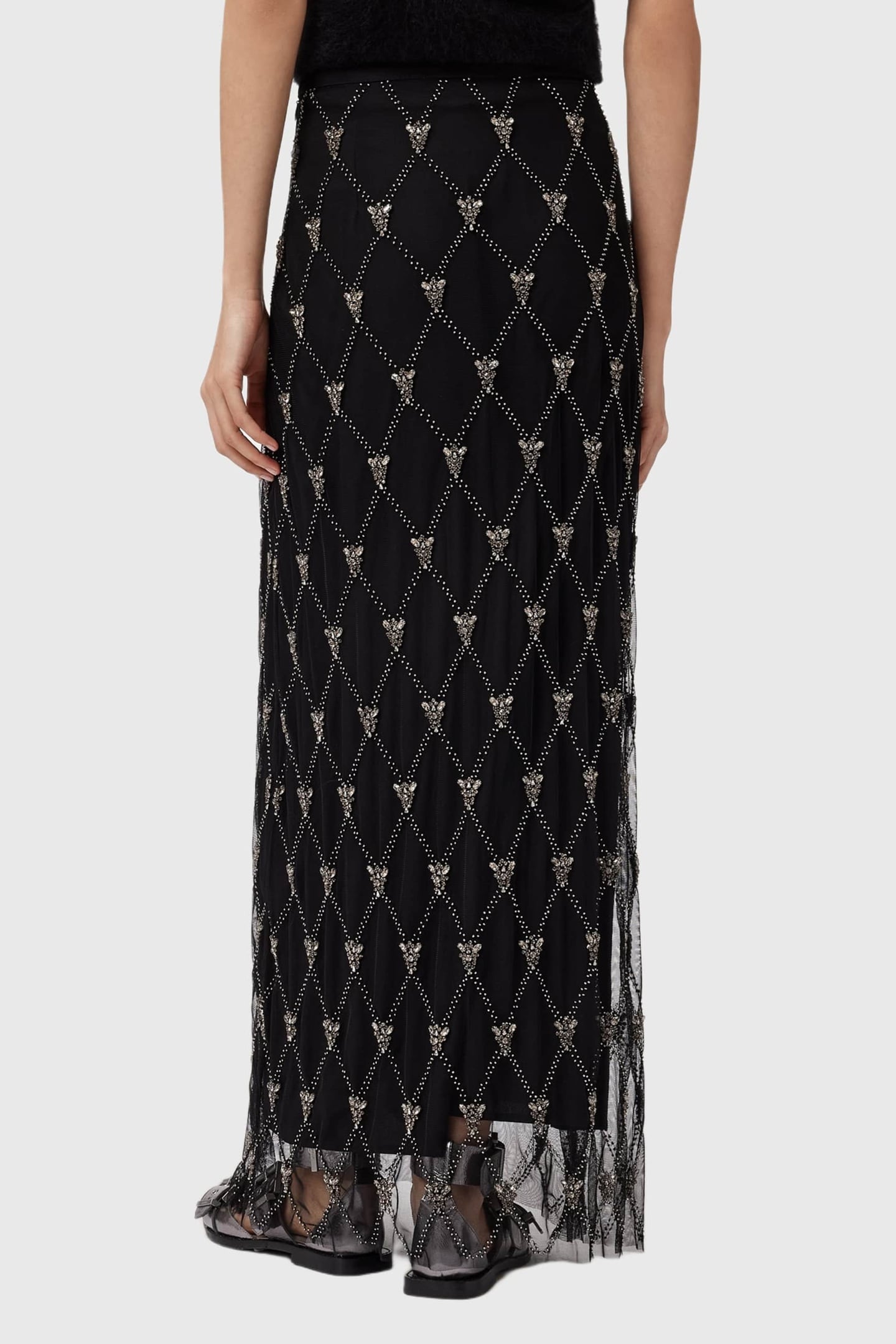 ILKA EMB SKIRT BLACK 5