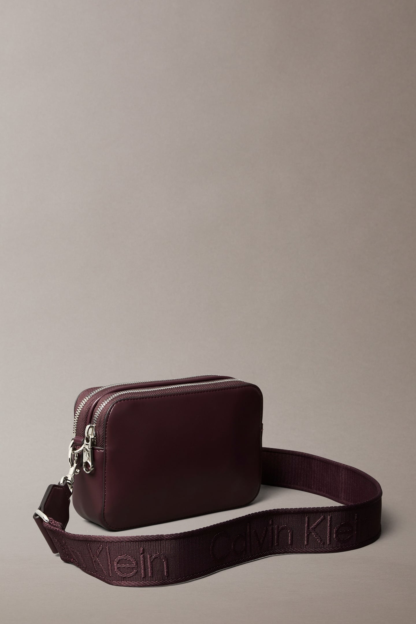 WEBBING DOUBLE STRAP CROSSOVER FUDGE 2