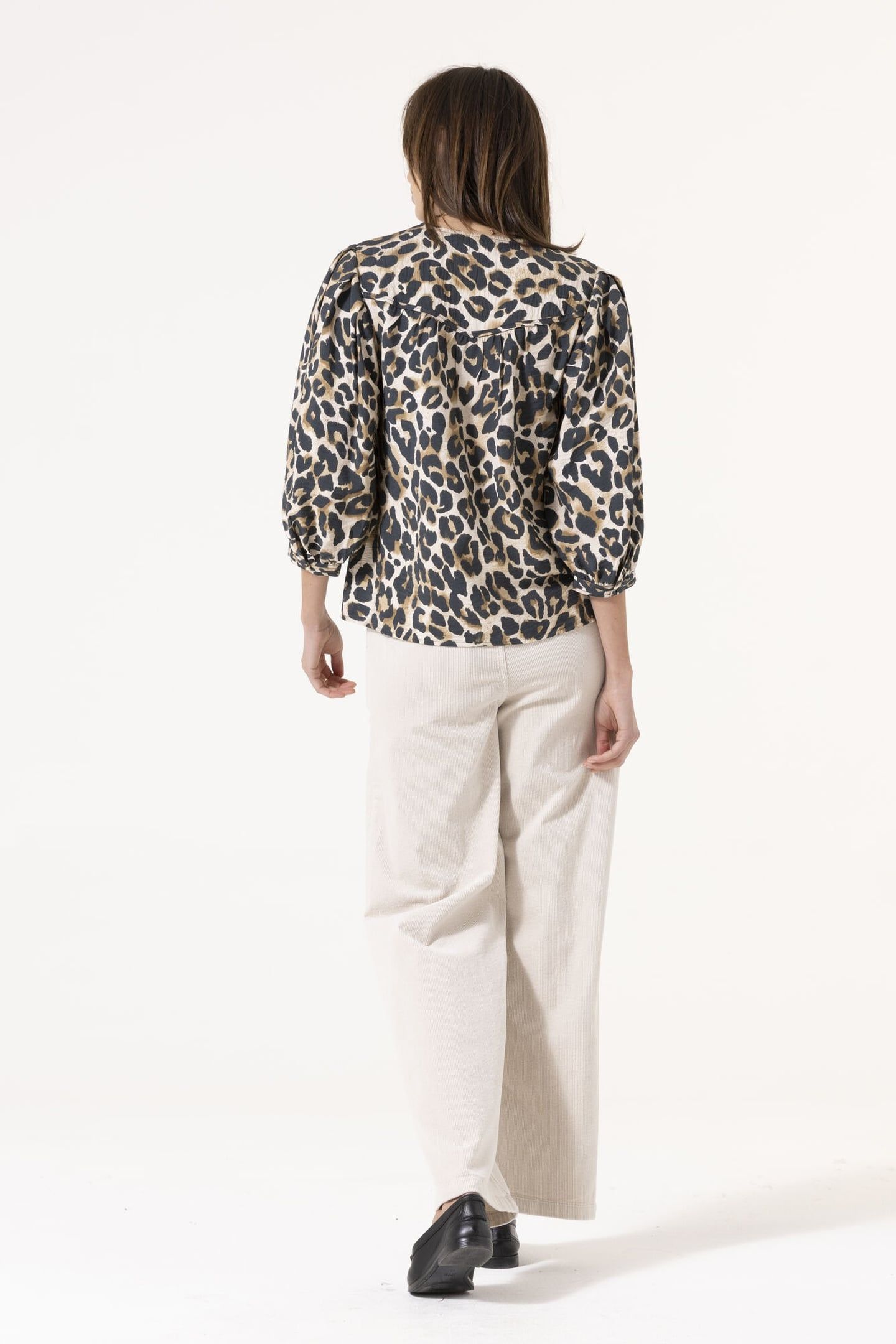 LADIES SHIRT LS ALMOND 3