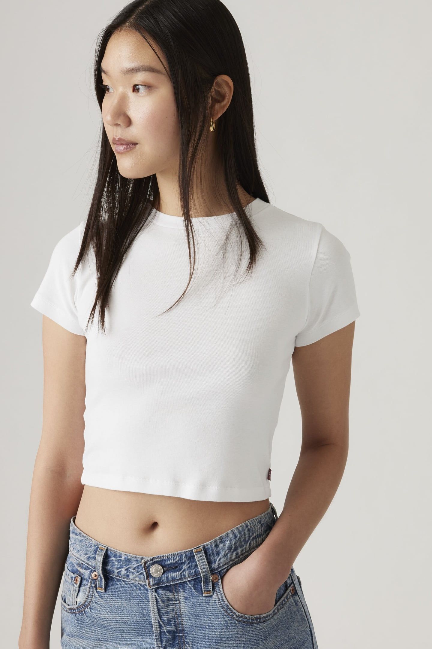 ESSENTIAL SPORTY TEE 3