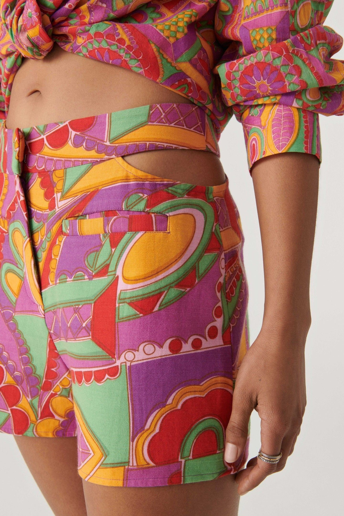 SHORT WILOW FUSCHIA 5