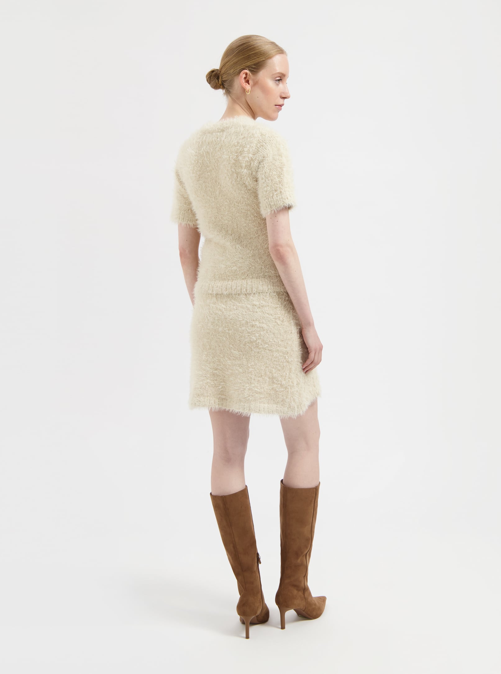 NOUS SOMMES LABELS – AMY FUZZY TOP SAND 2