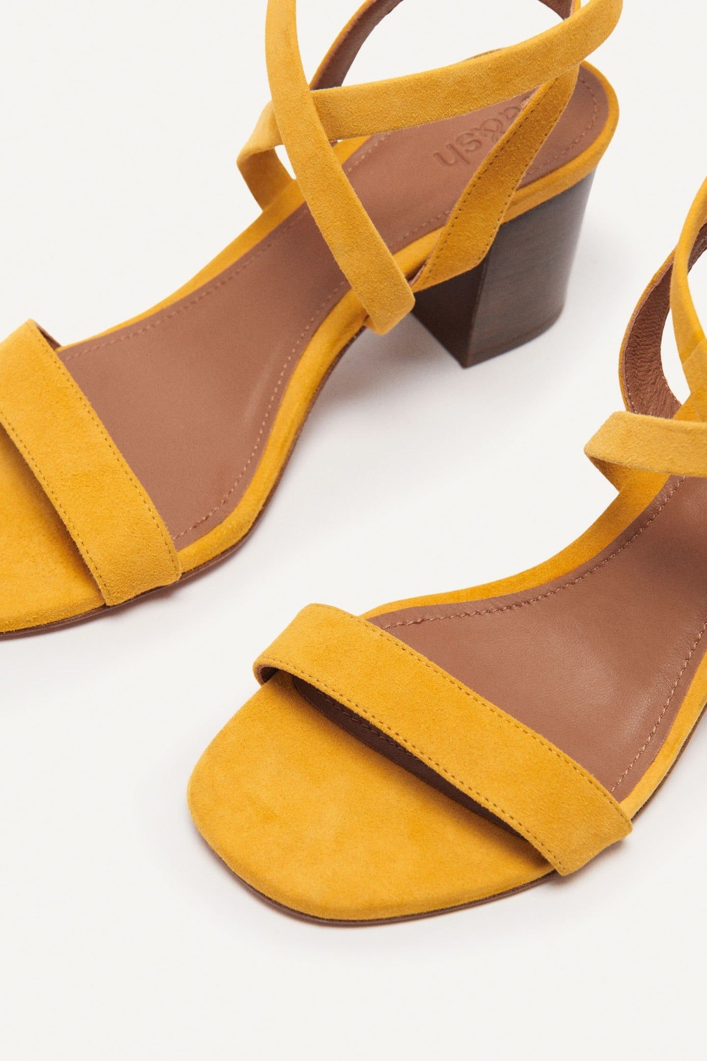 SANDALES CEQUOIA JAUNE 4