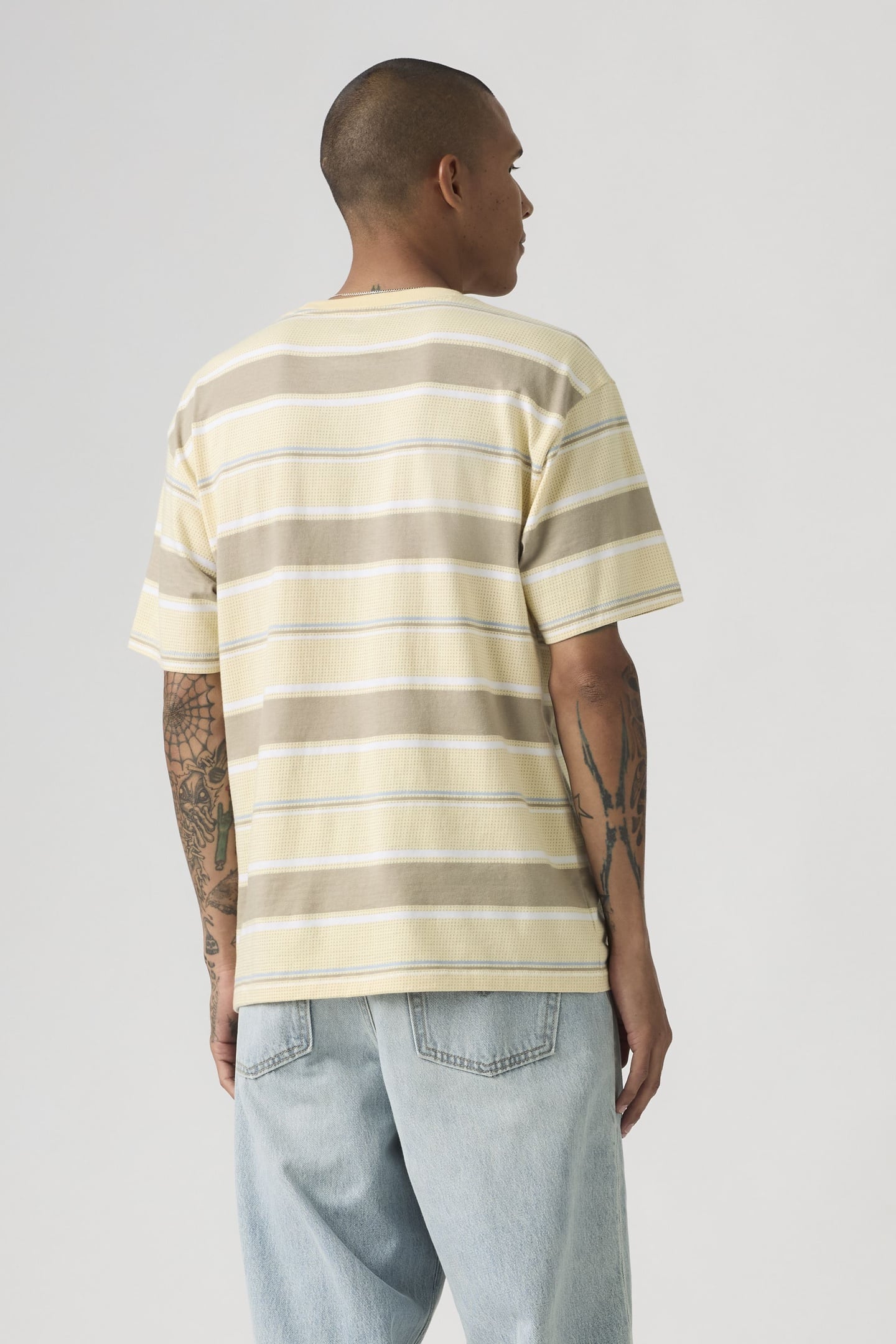 RED TAB VINTAGE TEE 4